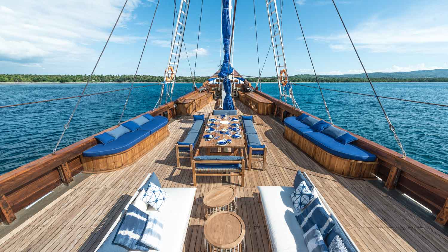 The luxurious main deck