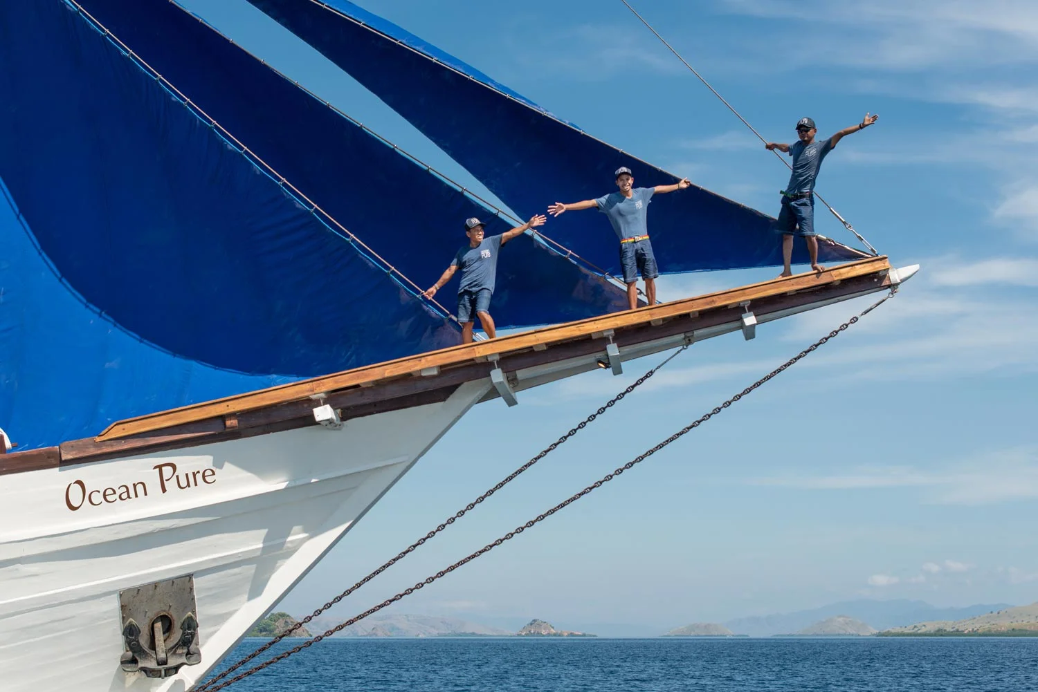 Ocean-Pure-equipage-staff.jpg