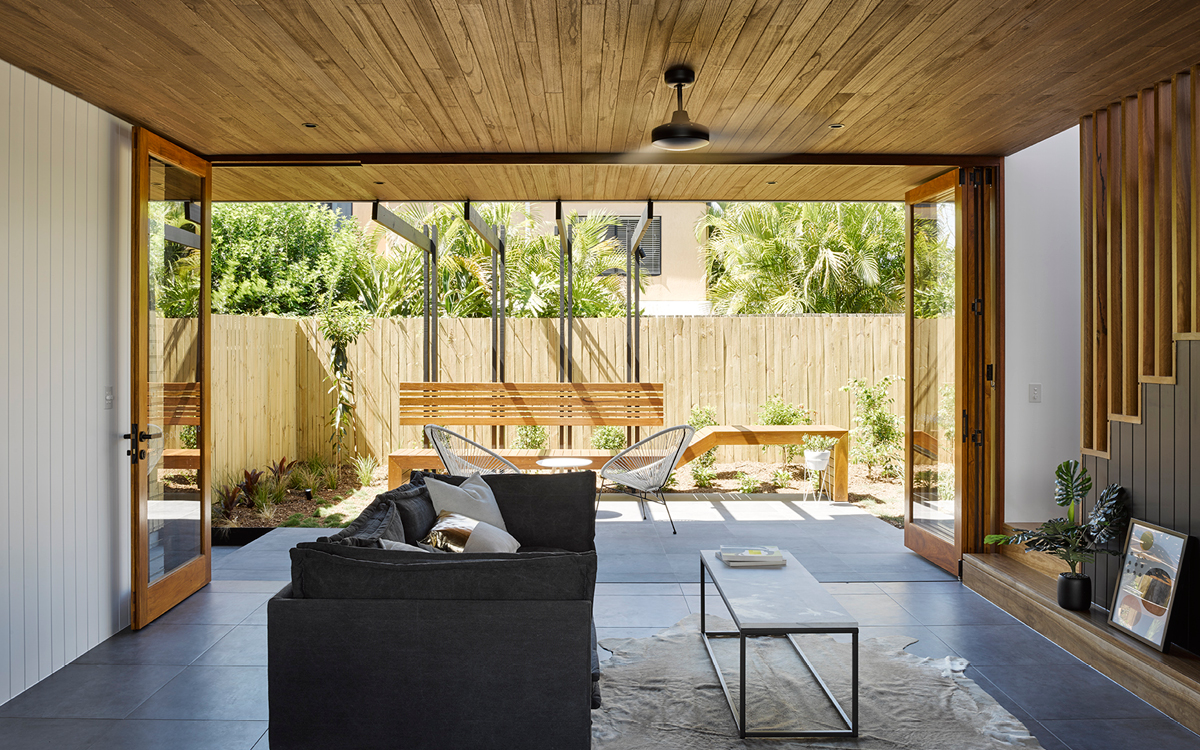 REFRESHDESIGN_habitat-on-terrace courtyard