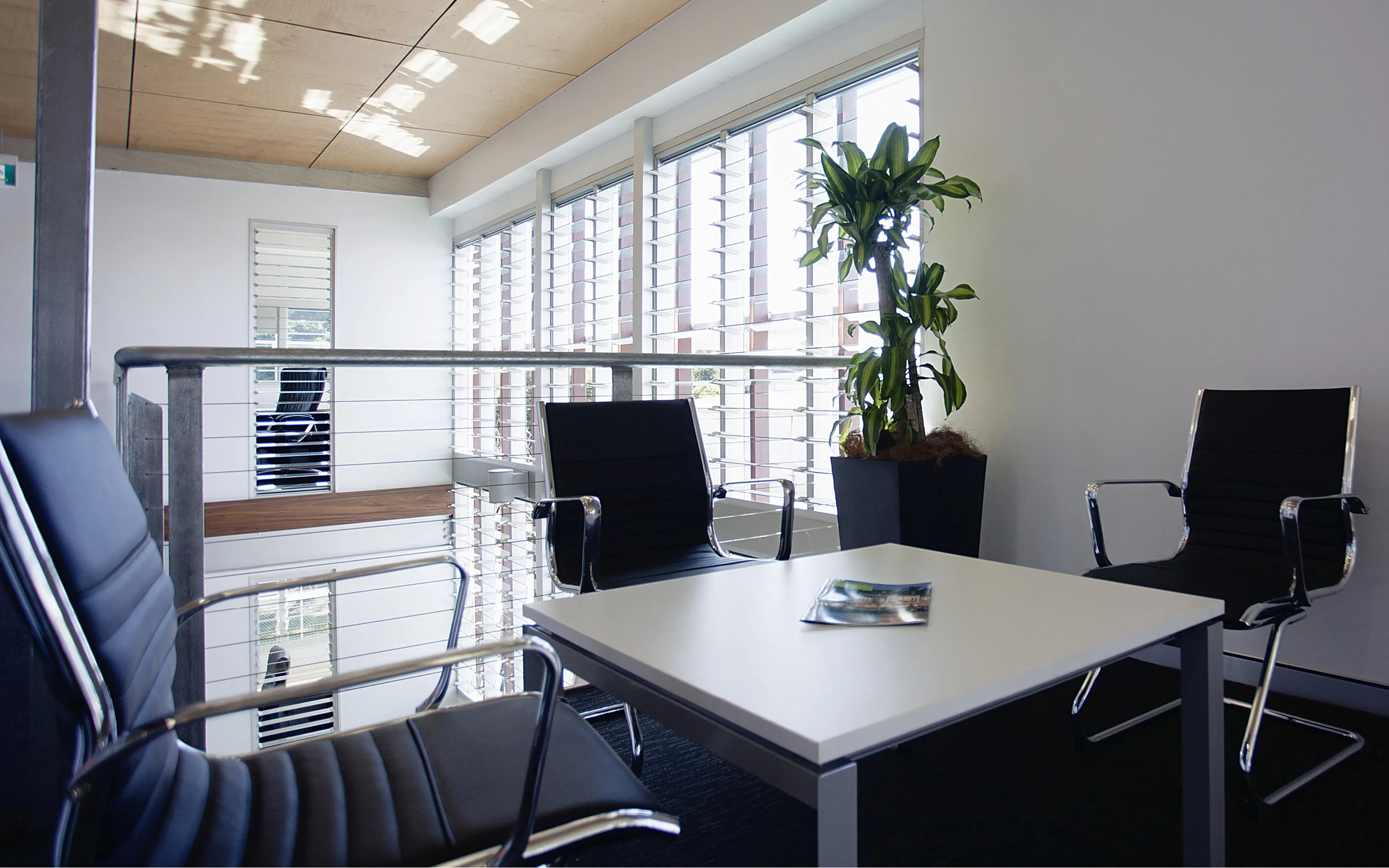 REFRESH_breezway-headquarter_3.jpg