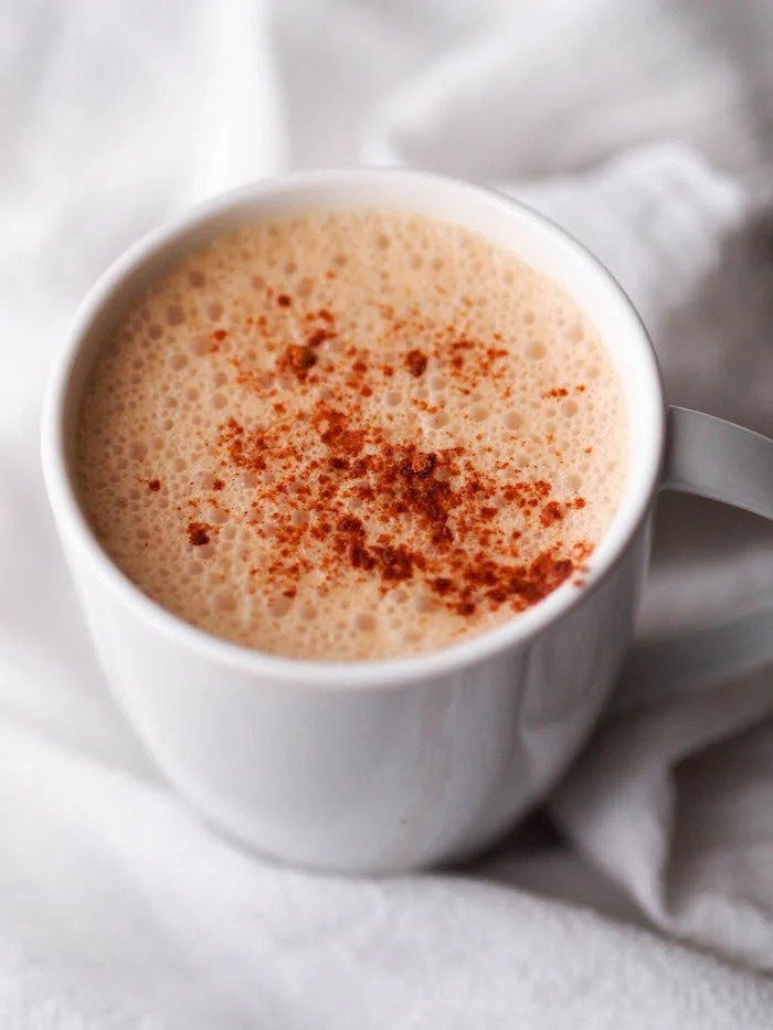 Good Mood Food: Frothy Coconut Chai Tea Latte