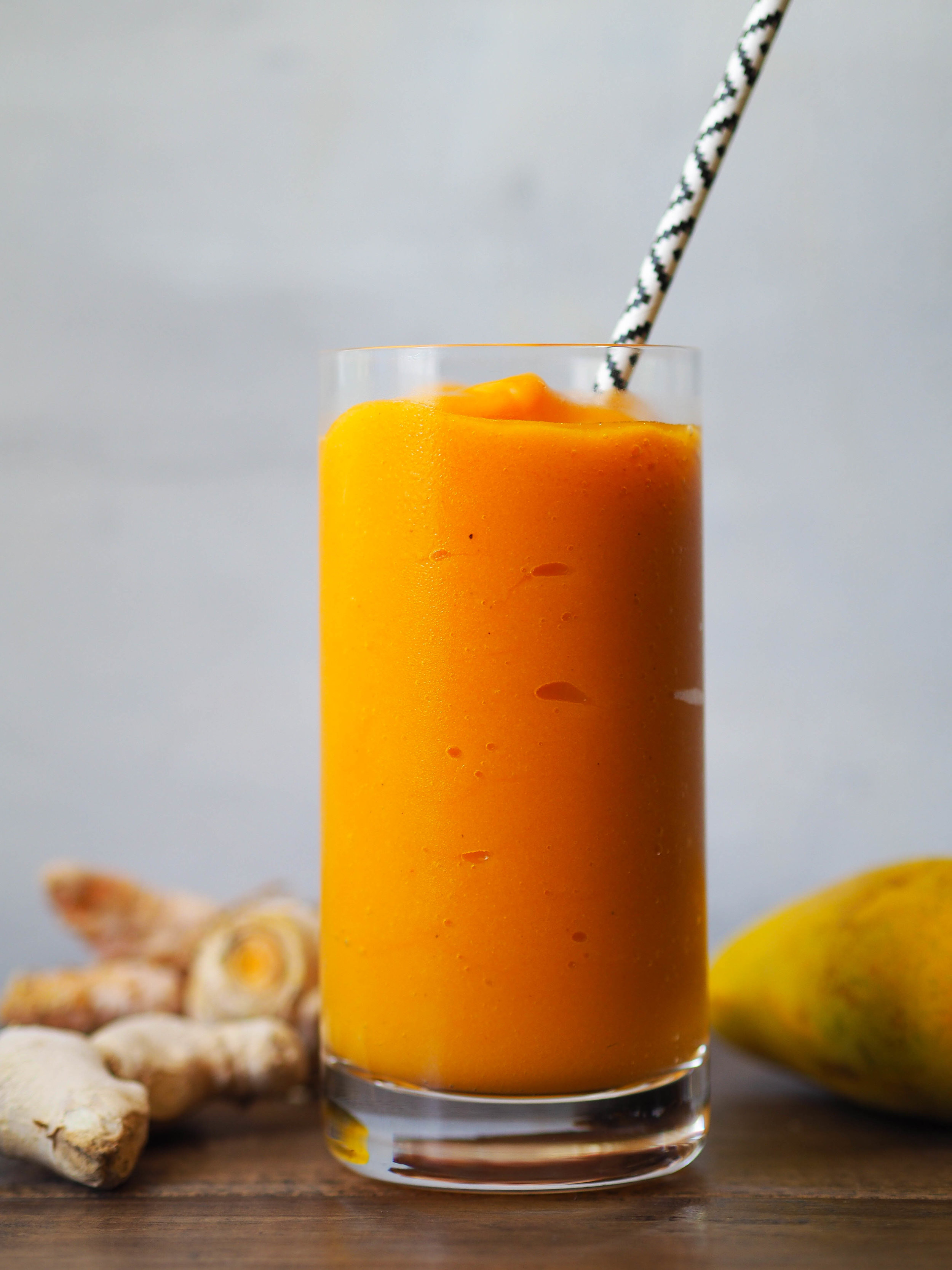 Turmeric Mango Smoothie Recipe — Registered Dietitian Columbia SC ...