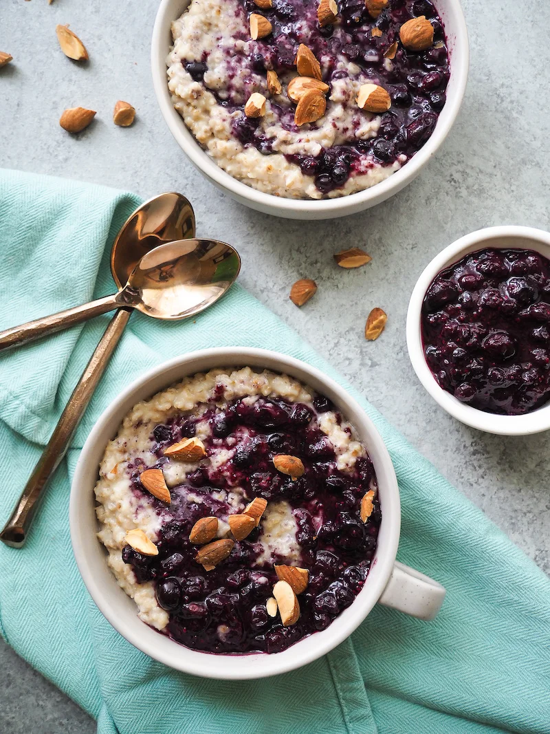 Low Sugar Blueberries and Cream Oatmeal