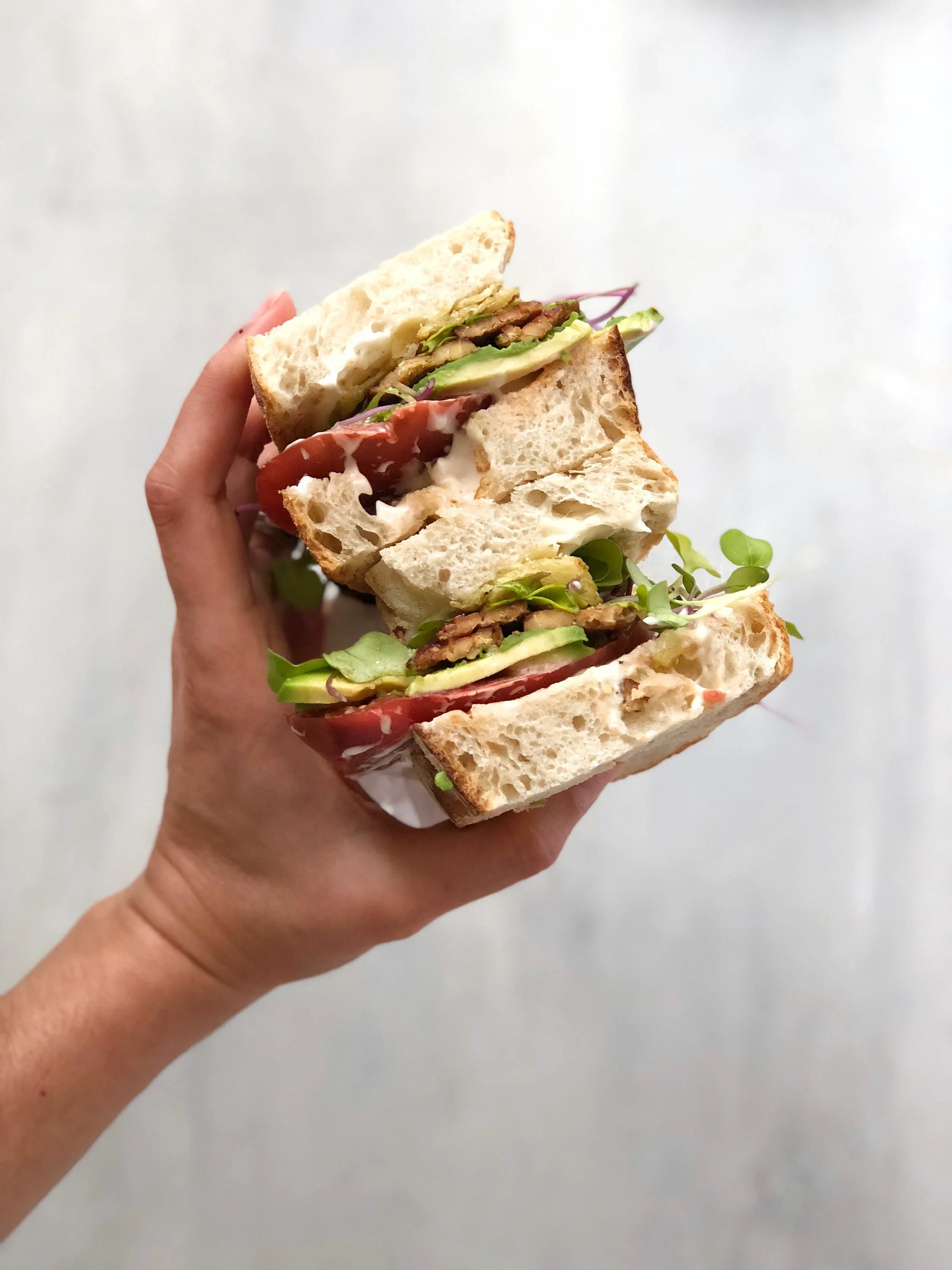 Heirloom Tomato Tempeh Bacon Sandwich