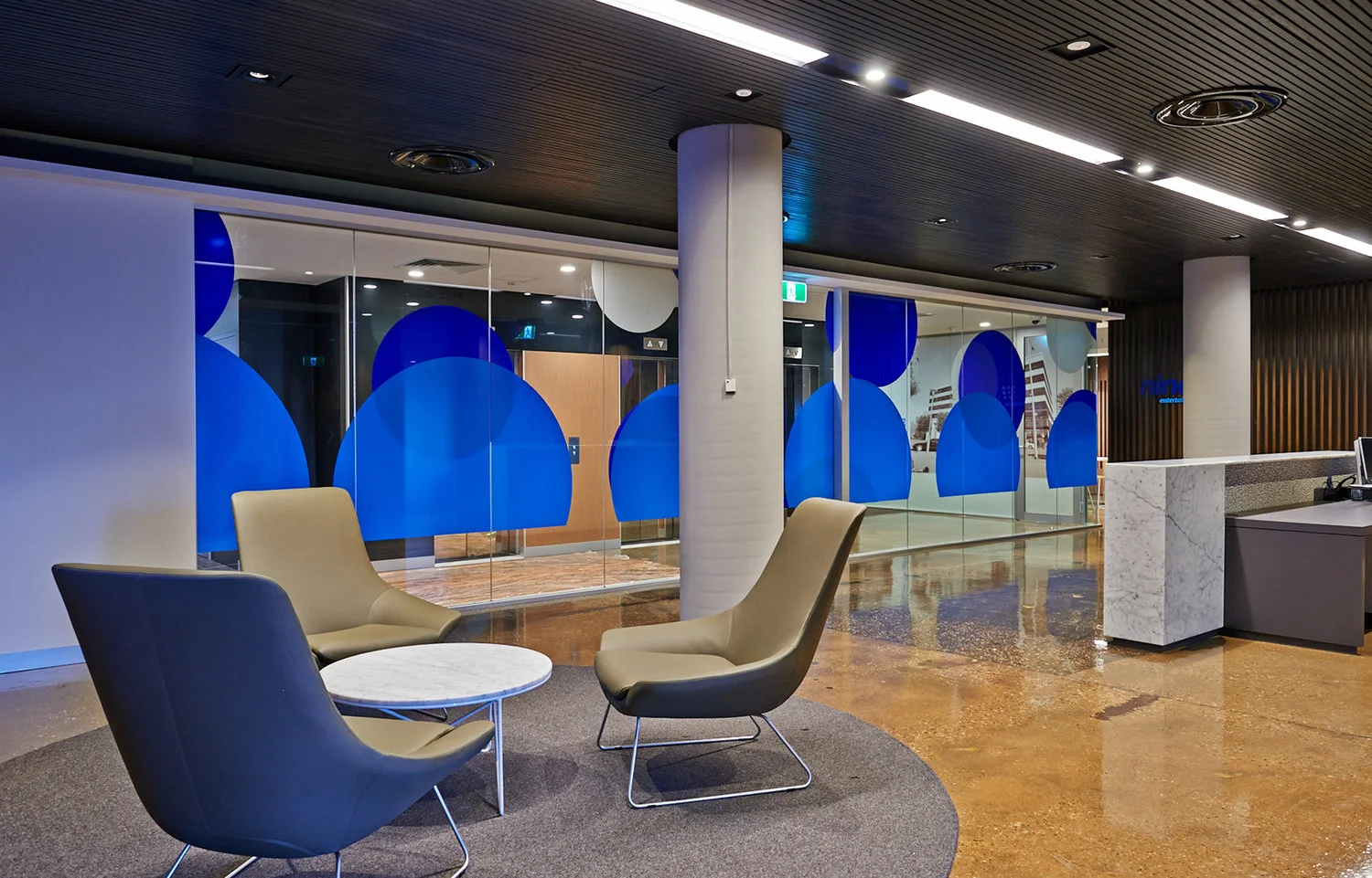 enoki-interior-channel9-2.jpg