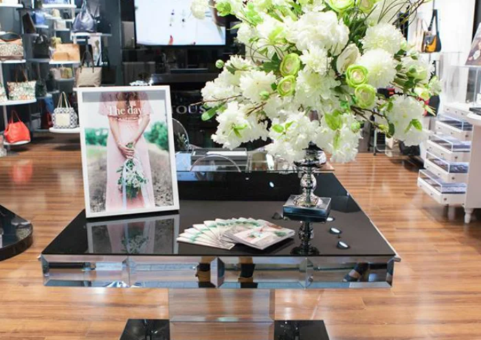 Tous Shop Fit Newmarket