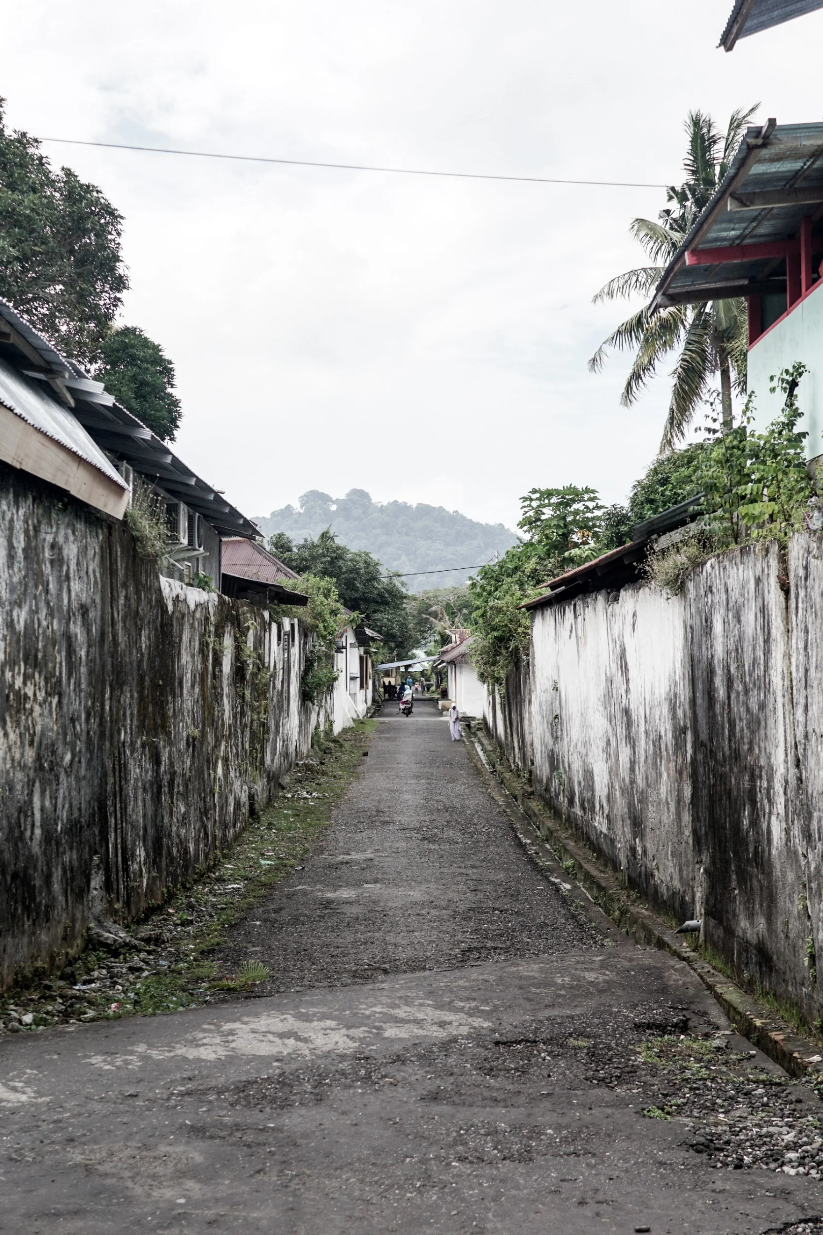 Travel & Trip to Banda Neira Indonesia