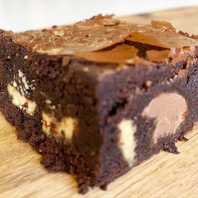 Who&rsquo;s been missing our utterly fabulous brownies? Open at 5 to satisfy all your brownie needs! #qualityingredients