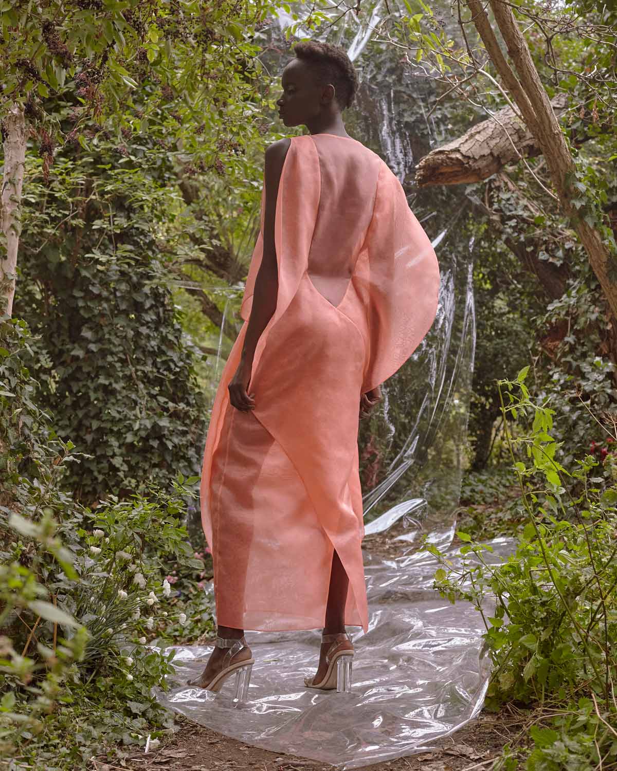 Tugcan Dokmen_Deity Dress_2.jpg