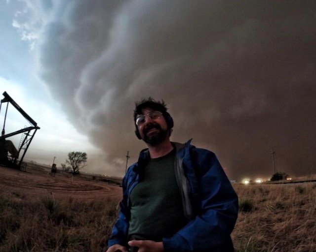 Chasing tornadoes 