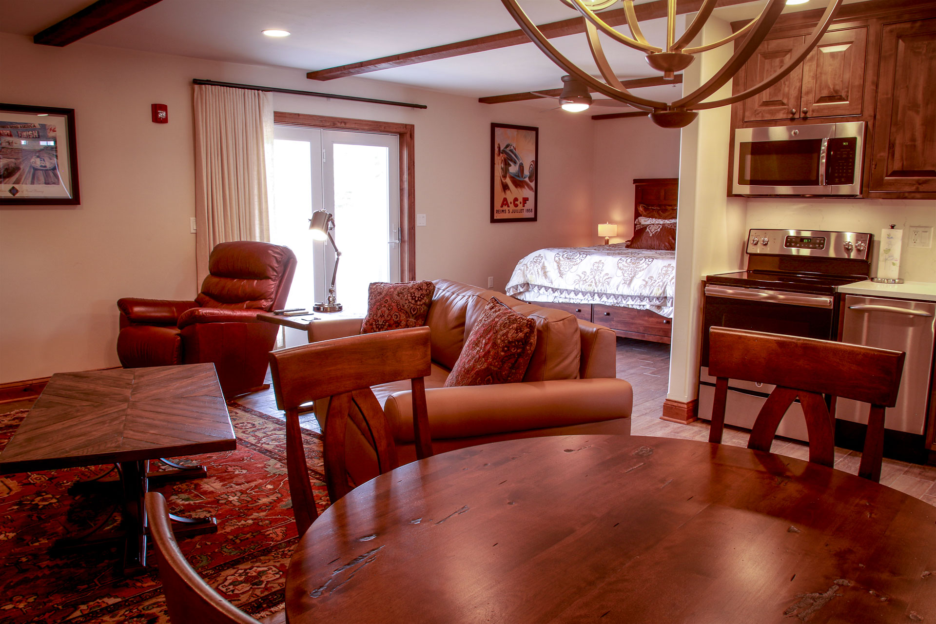 Dining Area for meals, coffee & conversation, or work space.