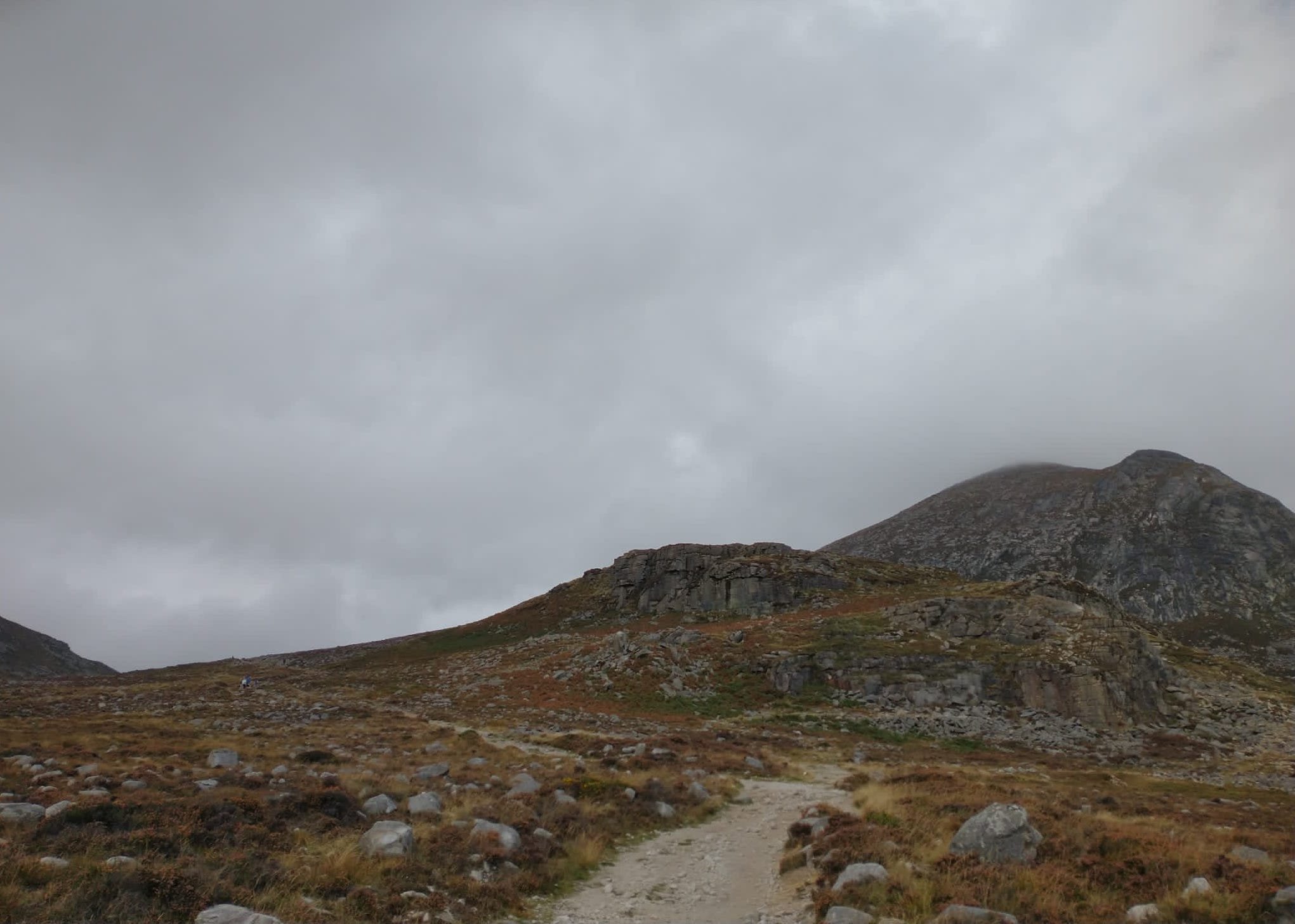 Volunteering for Úna Gan a Gúna