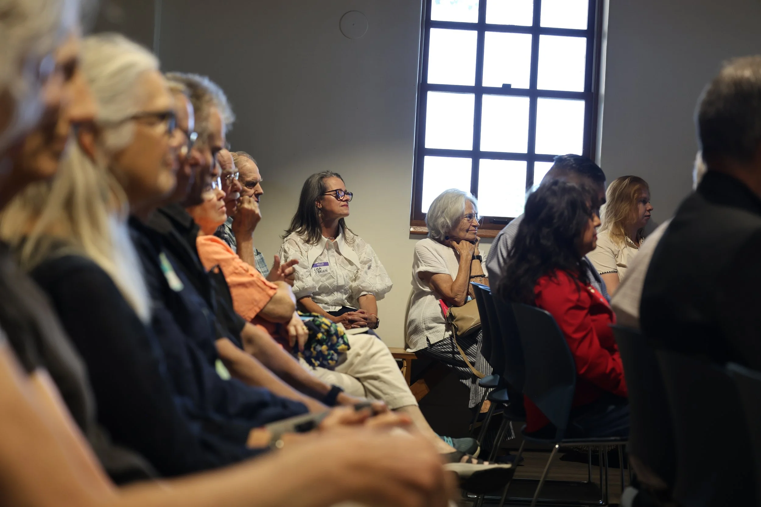Cute Crowd Lisa O_Brien THP.JPG
