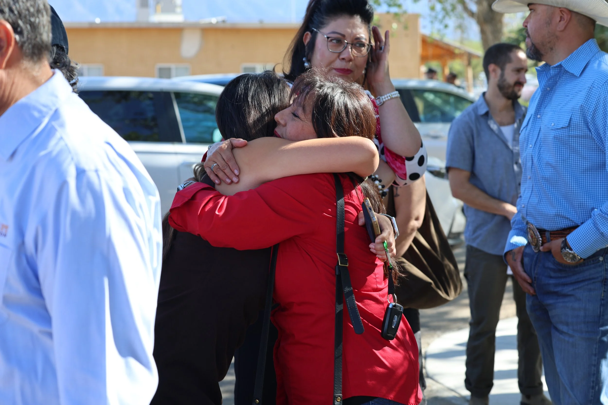 Hugs.JPG