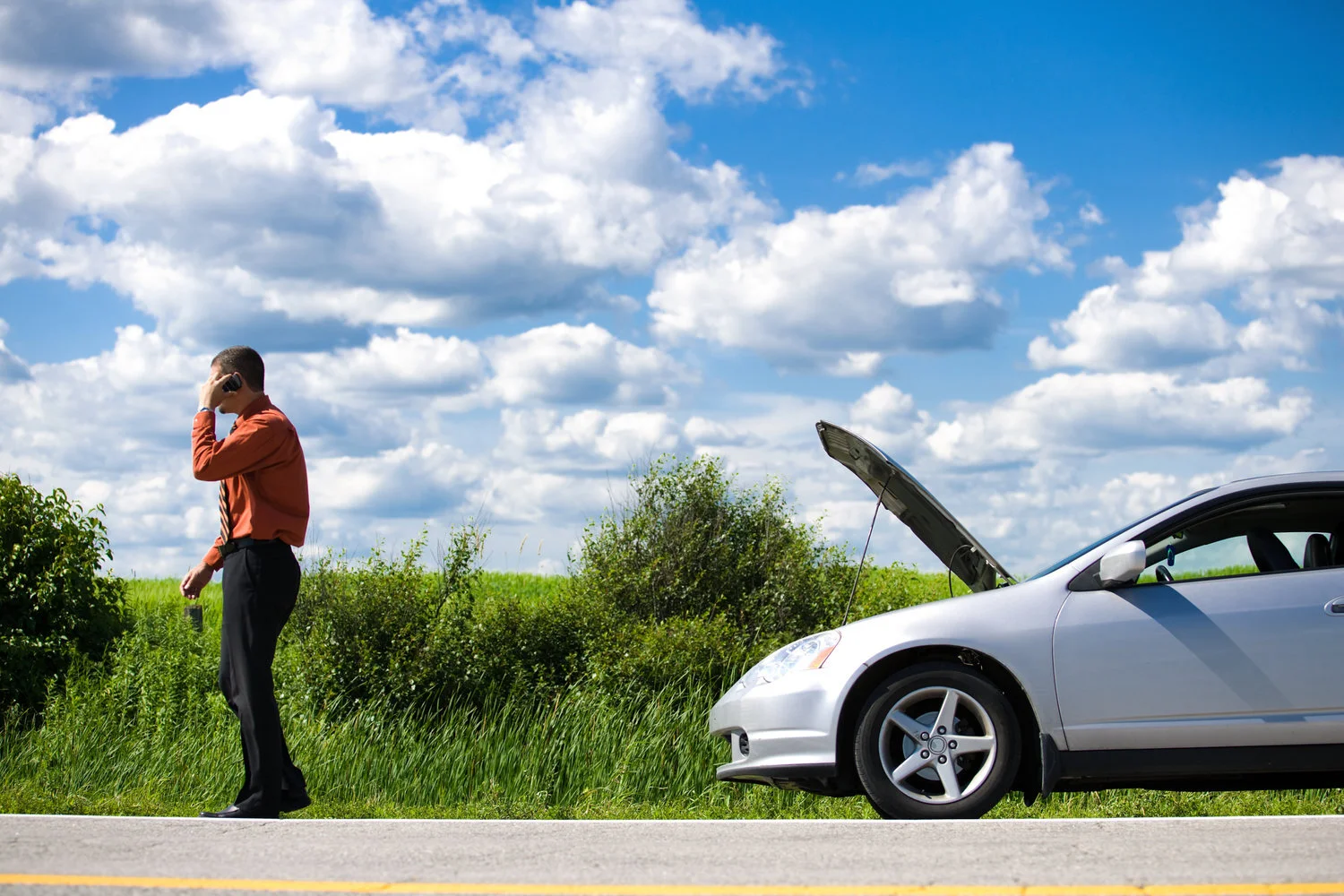 How to Save Money on Roadside Assistance
