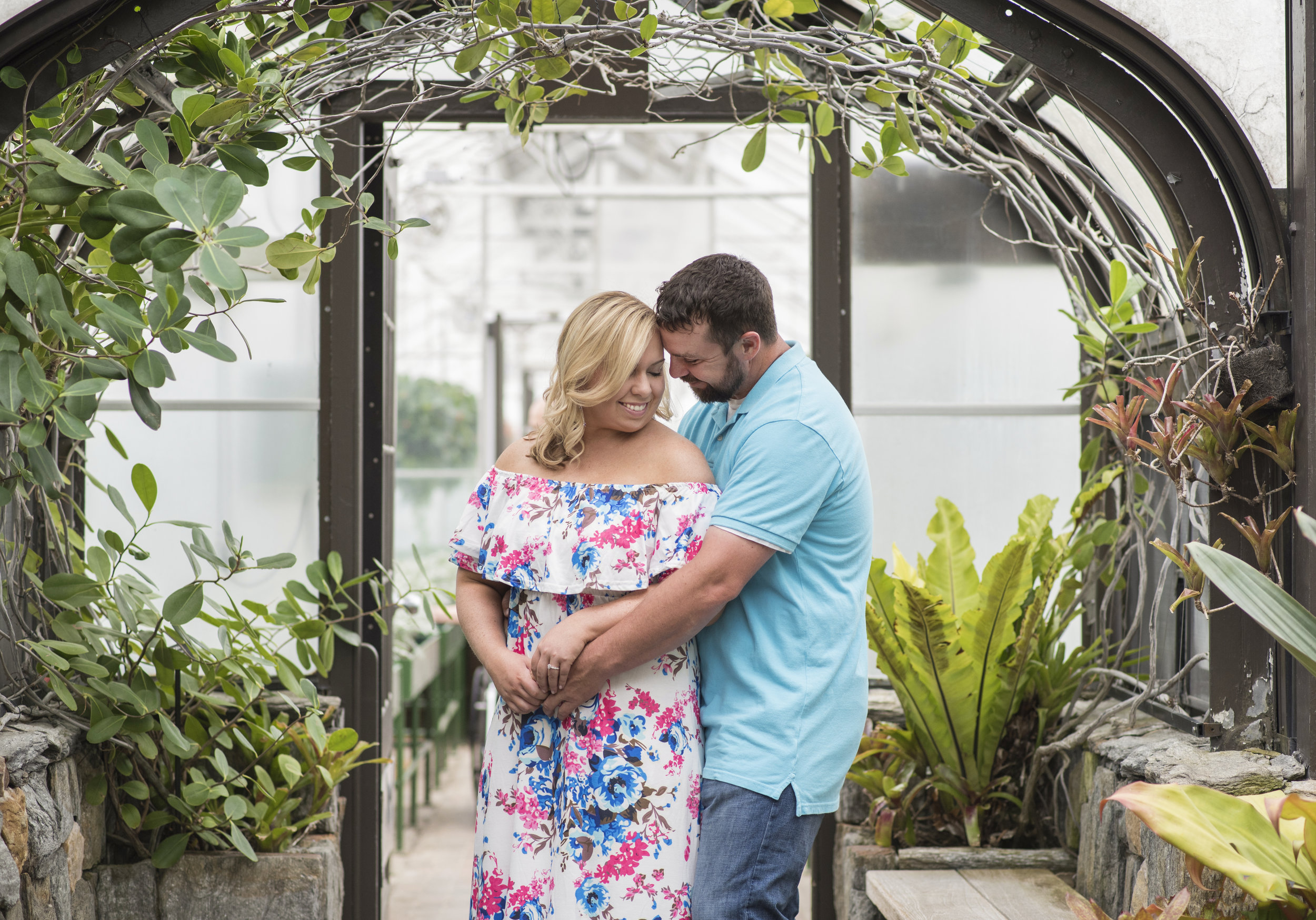 longwood garden engagement session