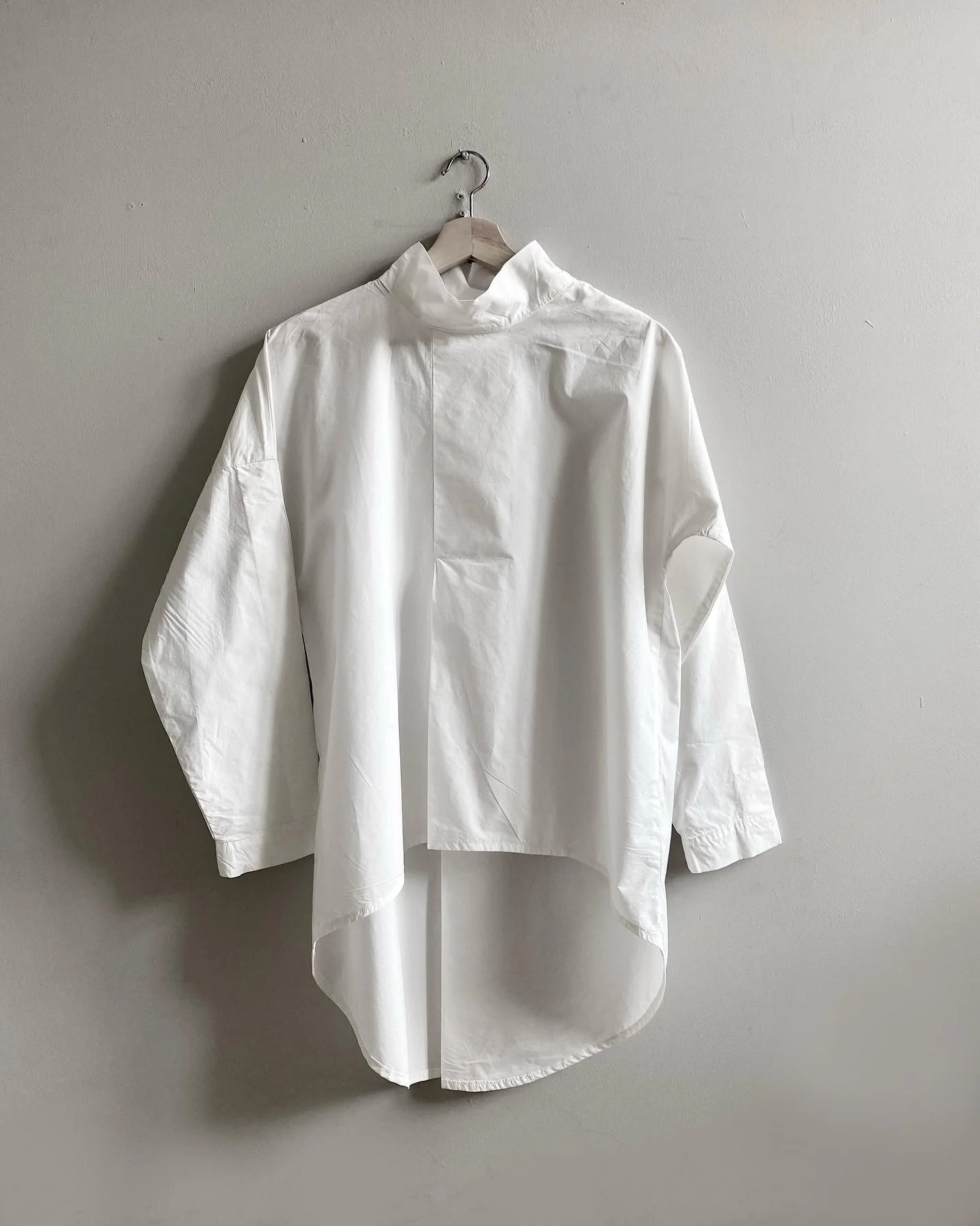 Aia shirt