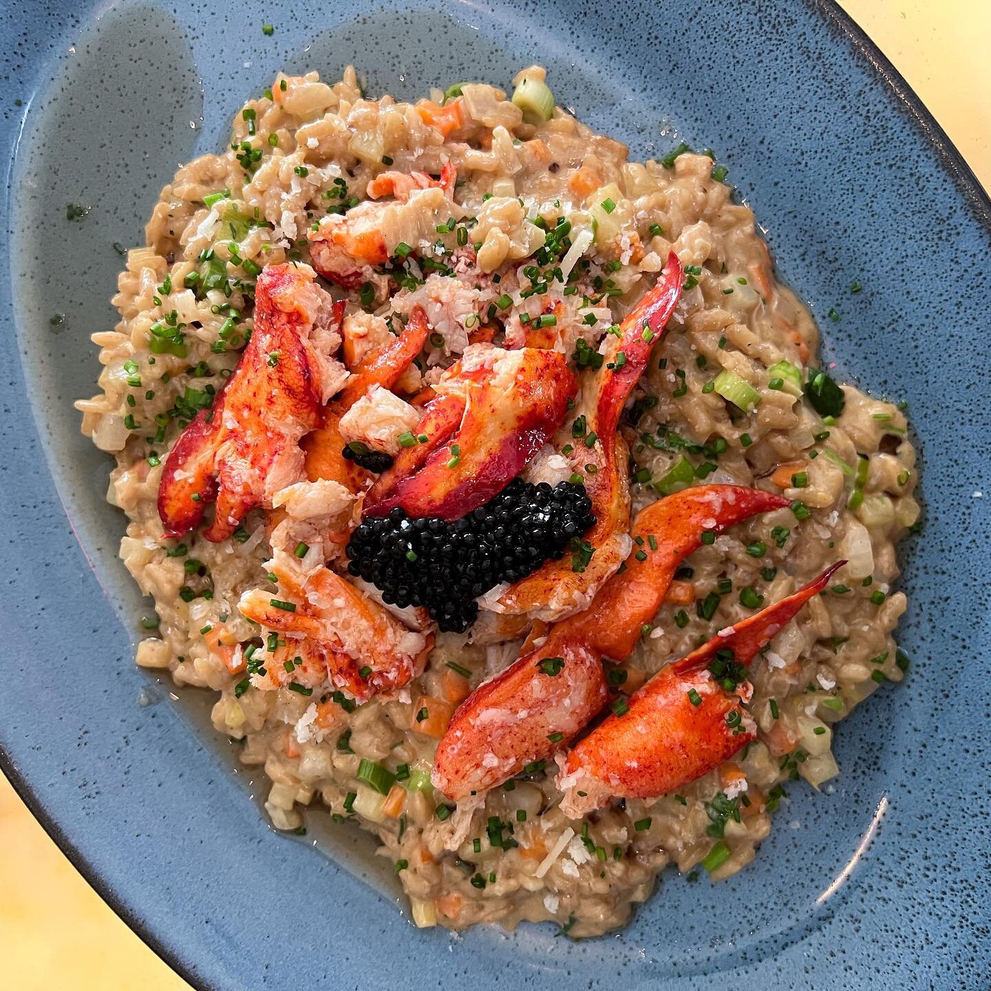 I love it when new menu items come out for Fall. Nothing better than a perfectly cooked #risotto unless it's a Lobster Risotto with Truffle Caviar on top. Excited for the cooler weather and this dish from @chefaustinsimmons and @triswoodlands.