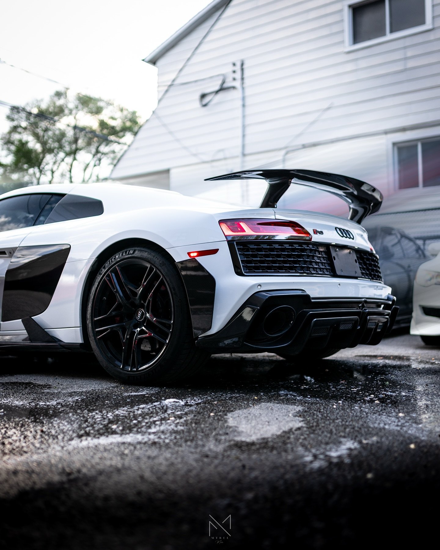 Still looking fast parked up. 🏎️ 🏁