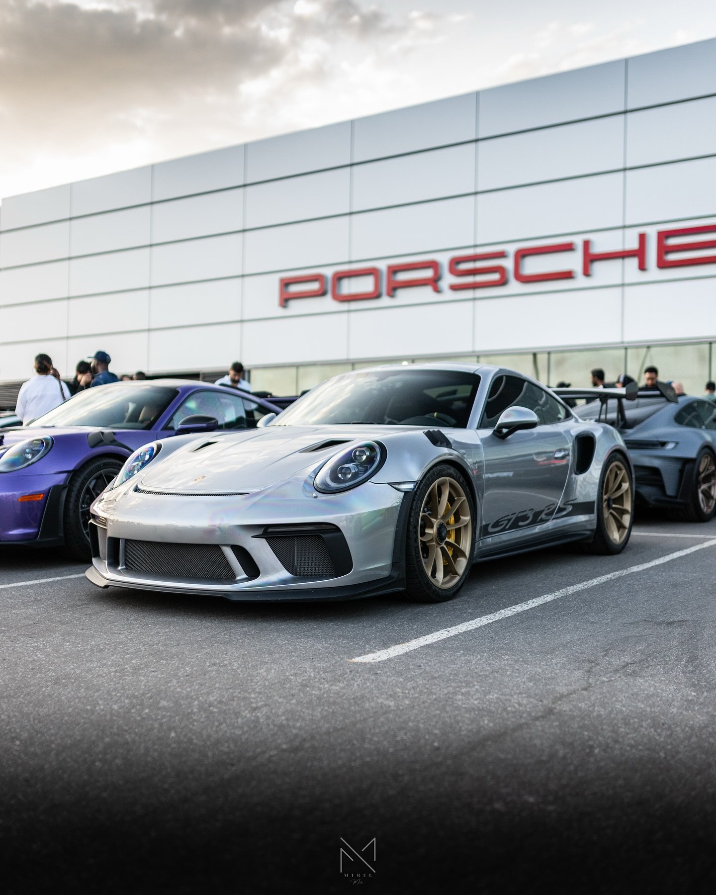 The most perfect spec 991 GT3 RS.

#911 #porsche911 #porschecanada #911gt3rs #porsche911gt3 #porschegt3rs #porsche911gt3rs #porsche991 #toronto #porsche #porschecanada #carswithoutlimits #automotivephotography #mtrelphotography #mtrelmedia