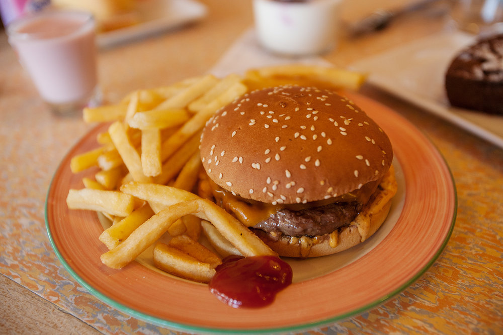  My daughter's excellent cheeseburger, cooked from scratch. It took seven minutes. 