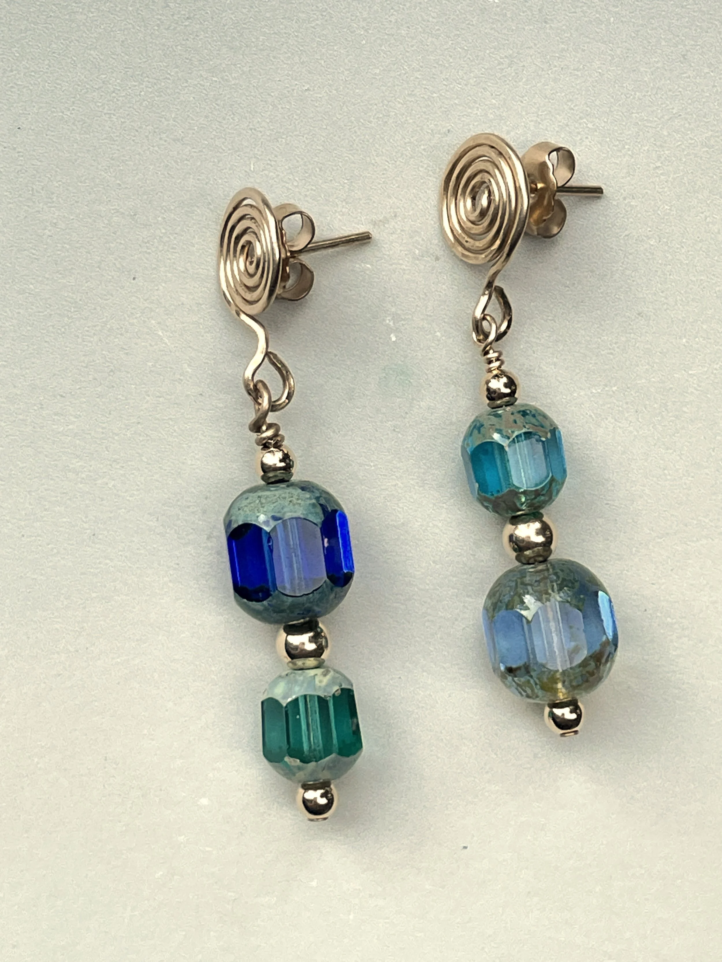 Crystal Drops with Posts (2).JPG