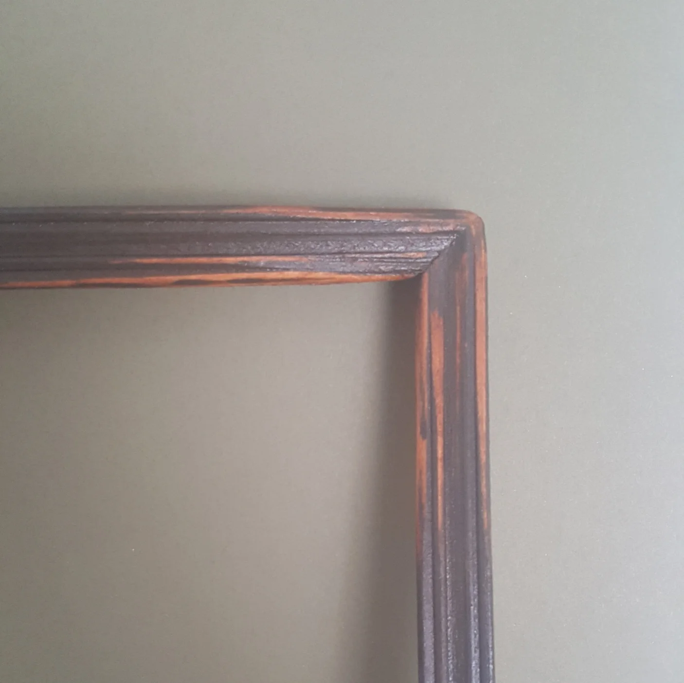 Frame corner.jpg