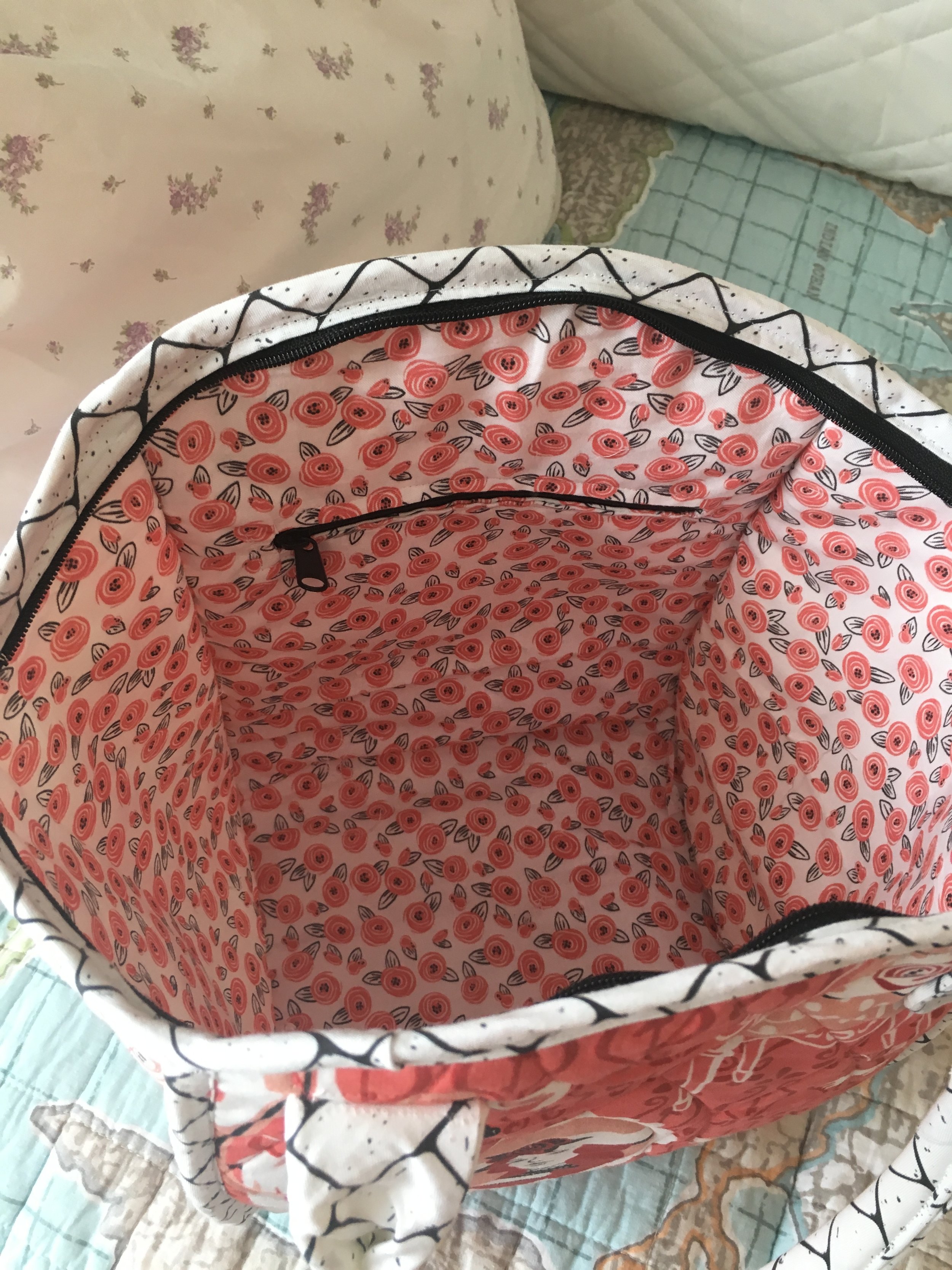 pink bag inside.JPG