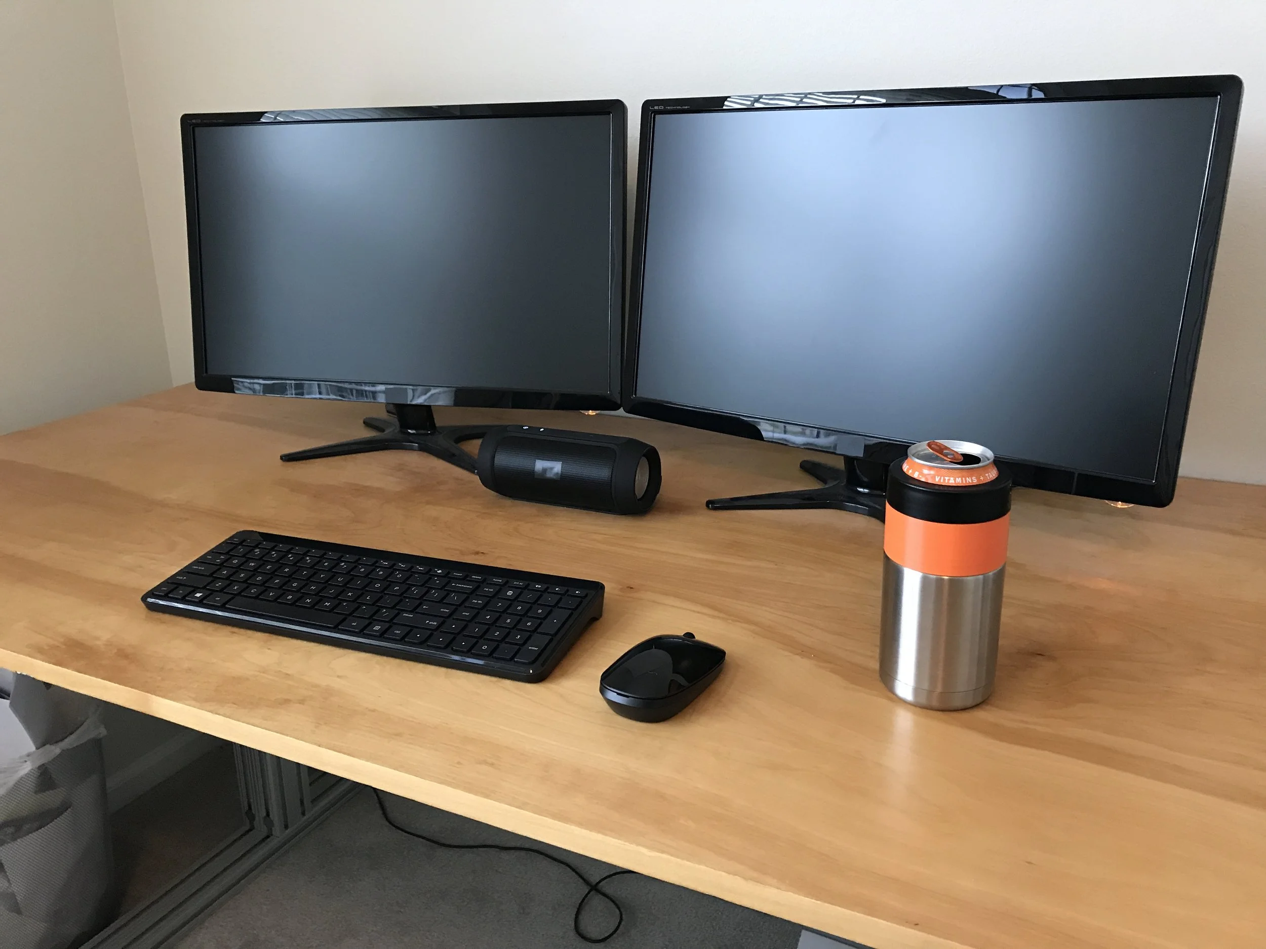   Introducing the  patent pending &nbsp;4more!&nbsp;    Have you ever wanted to keep your favorite 16 oz. canned beverage as cold as humanly possible for as long as possible?&nbsp; Well, you're dreams have come true!&nbsp; Introducing the 4more!&nbsp