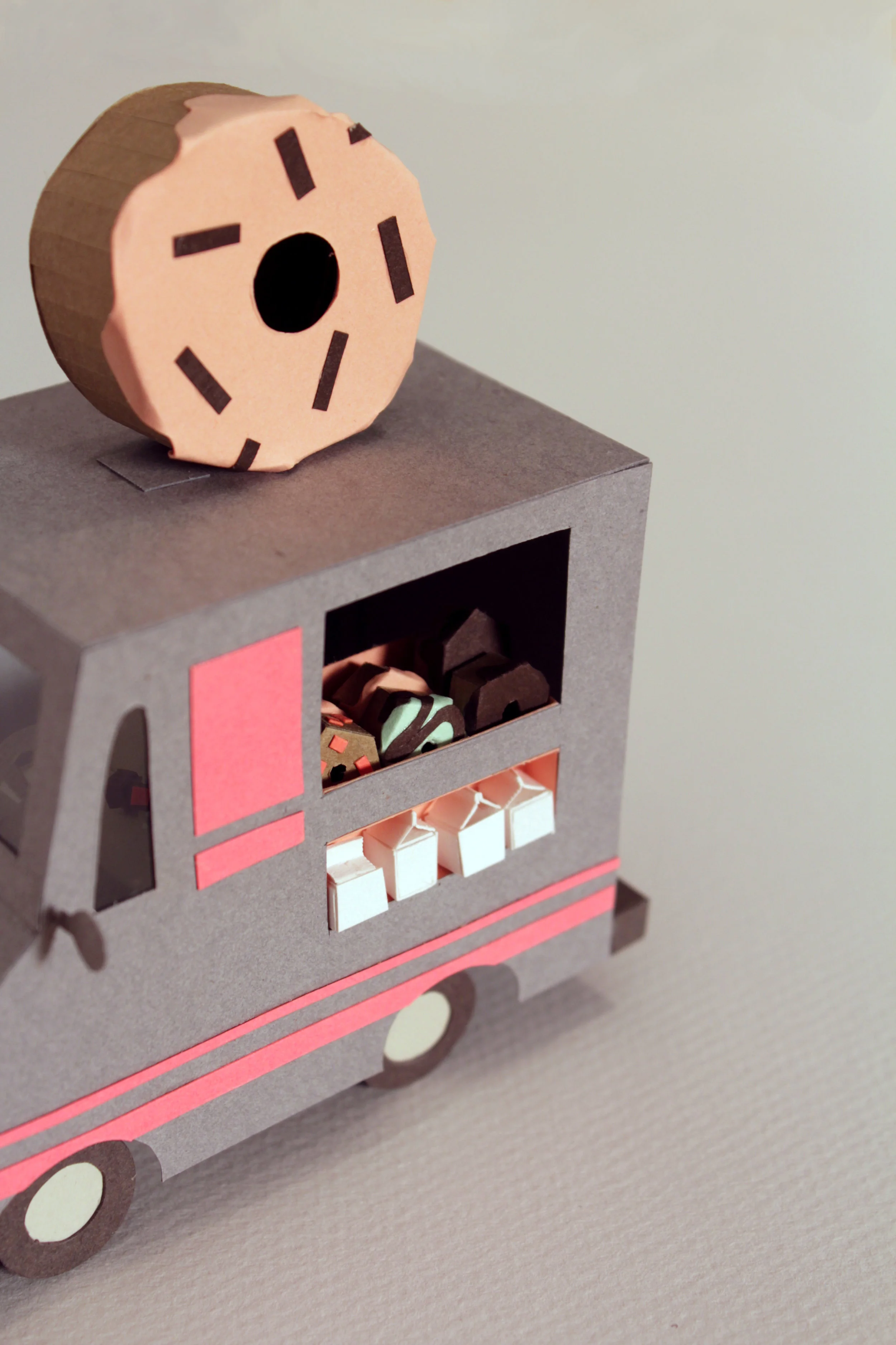 DonutSideTrayVertical.jpg