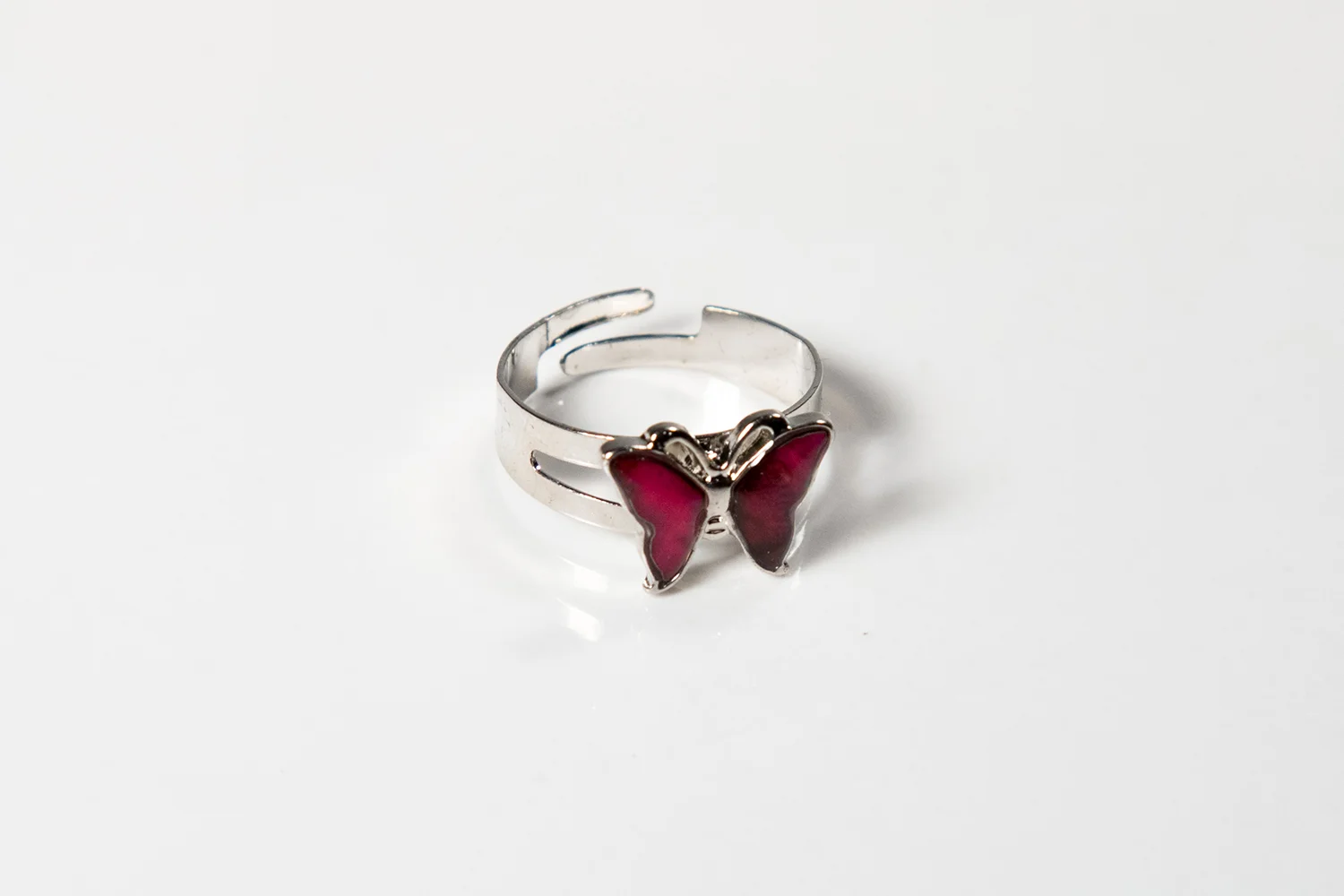 Ring_PauaShell_Butterfly_Ruby.jpg