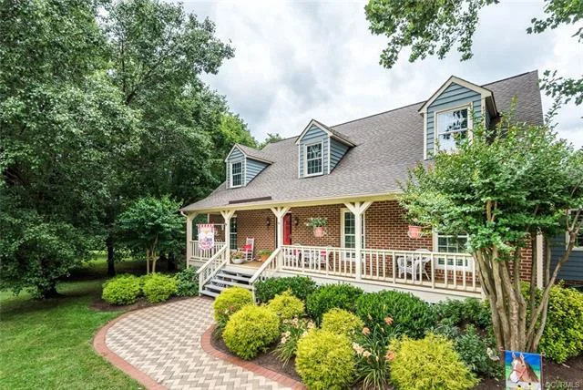 Come fall in LOVE with the property of your dreams in the sought after neighborhood; Strawberry Run of Goochland. Upgrades/features include: Waterfront, Granite countertops, Over 5 acres, Three car oversized garage, Newer vinyl energy efficient thermal windows, Newer thirty year roof, Newer dual zone HVAC system, Tankless instant hot water heater, Fully renovated kitchen and master bath, Freshly painted, and immaculately maintained. This cape style craftsman boasts an open floor plan with high vaulted ceilings throughout the living room showcasing a custom stone wall quarried here in Goochland and a newer gas fireplace…..