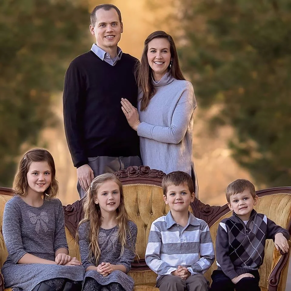 PastorCrockettFamily2017.jpg