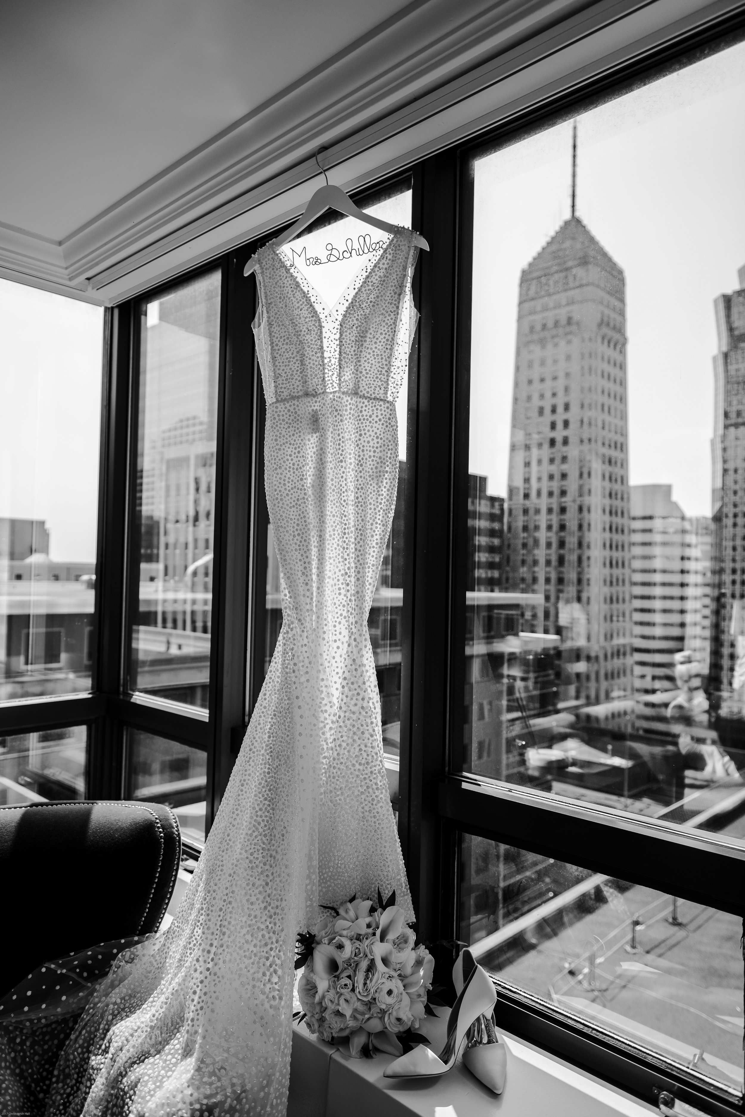 Danny+AllieWindowsOnMinnesotaWedding20.jpg