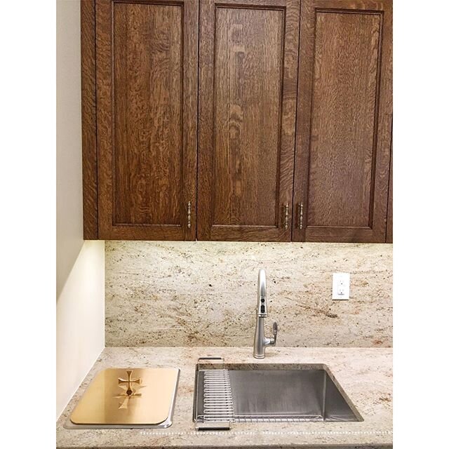 A marvelous piscina sink in the Sacristy at St. Luke&rsquo;s Episcopal Church. 
This is a project we did at St. Luke&rsquo;s Church. 
Architect: @sionas_architecture 
Countertops: @pbstoneworks 
Millwork: #sienawoodworks .
.
.
.
.
.
.
.
.
.
.
.
.
.
.