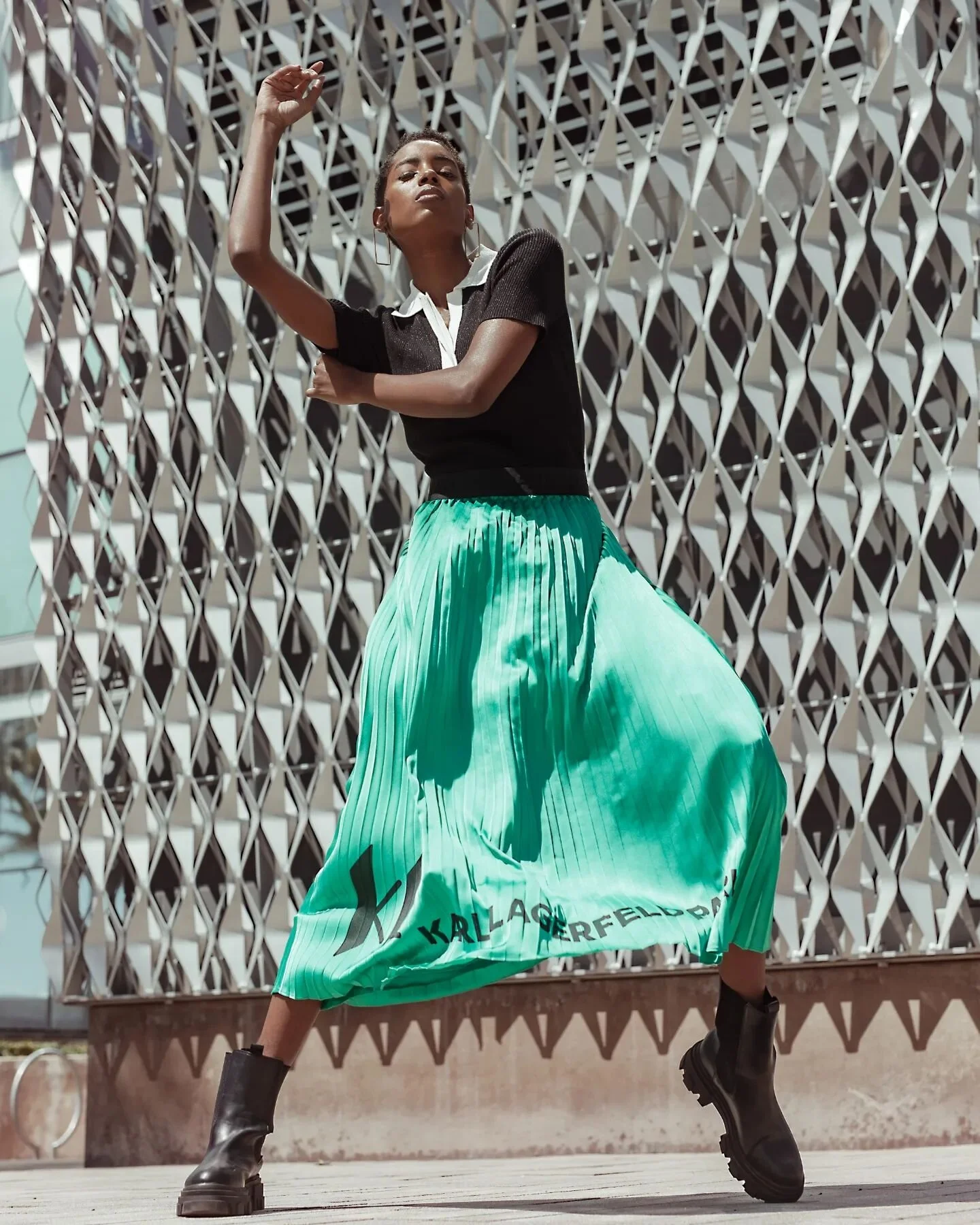 Energy, you can not duplicate!

#fashion#editorial#editorialphotography#photo#photography#sandiego#california#fashionphotography#photoshoot#model#modeling#modellife#modelling#photooftheday#photographers#blackmodels#blackmodels#editorialmakeup#fashion