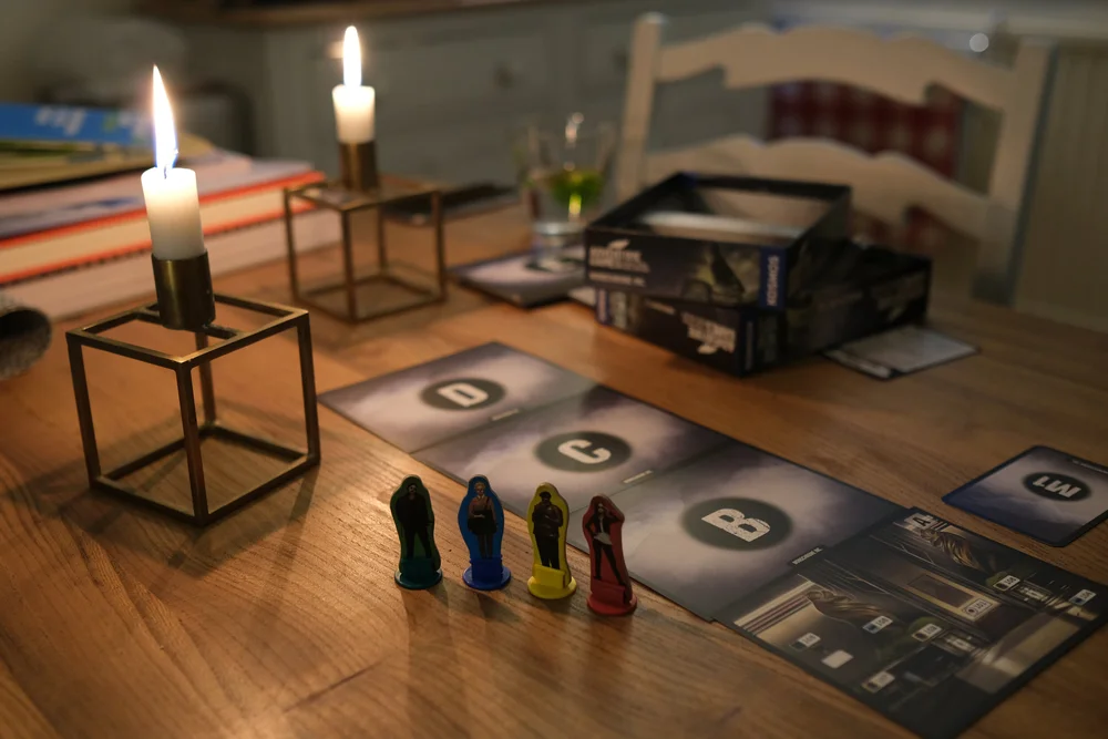Monochrome Inc game