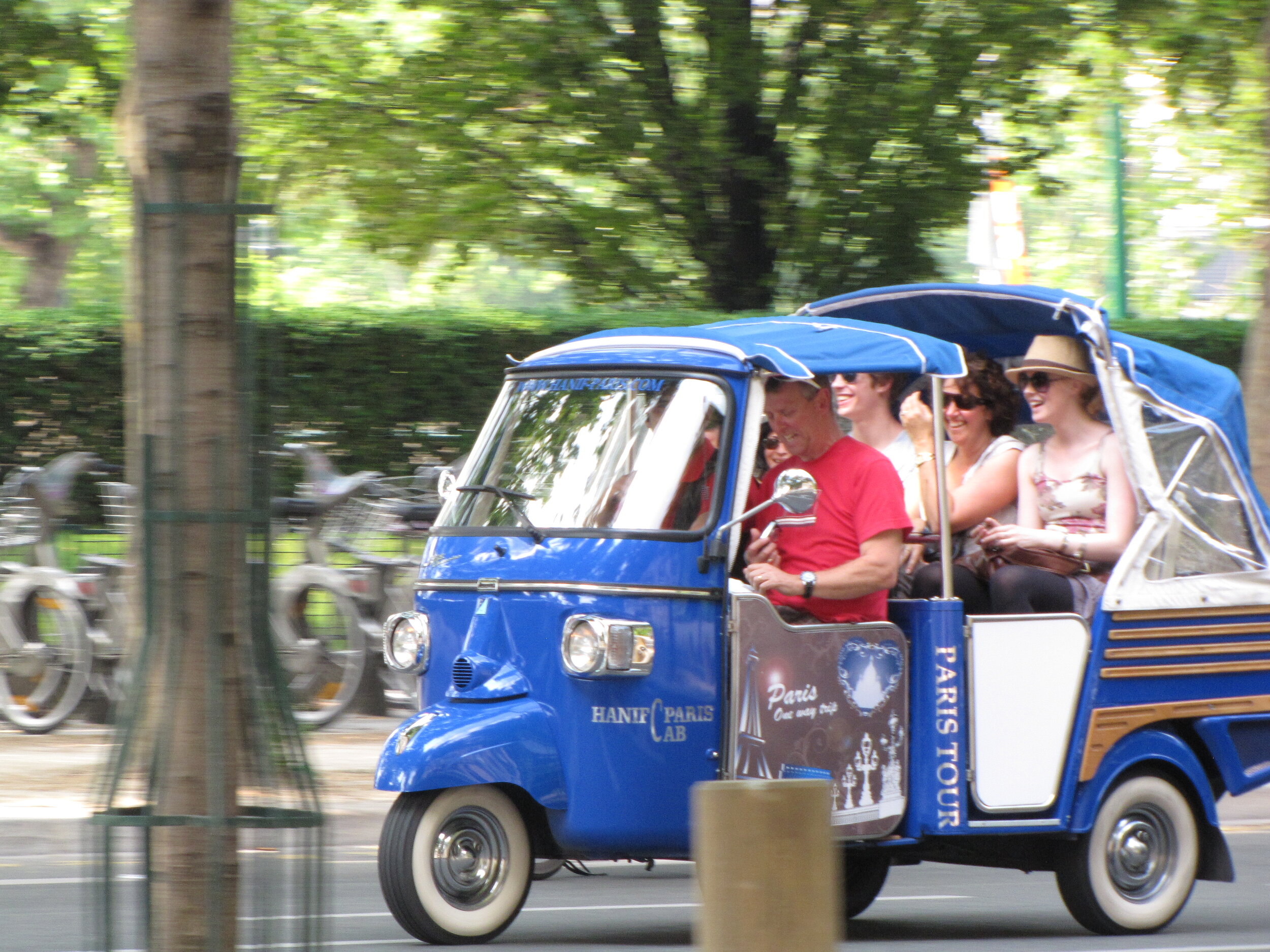 Paris Tour vehicle