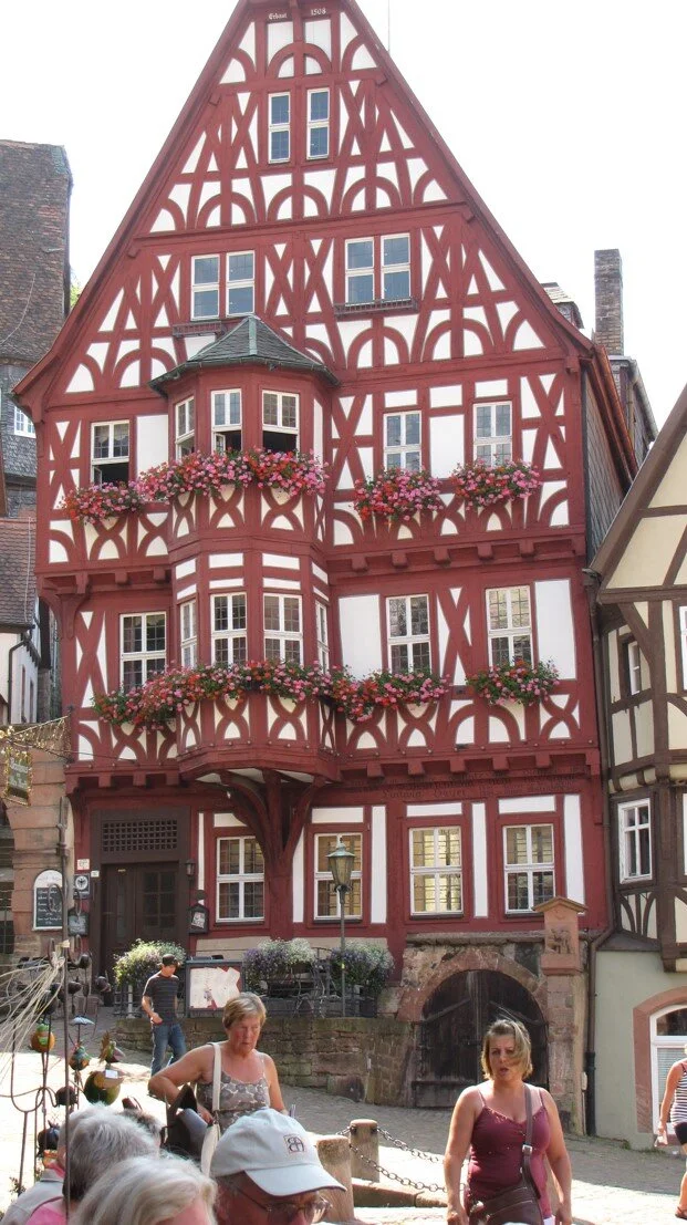5 levels of a timbered building in Miltenberg
