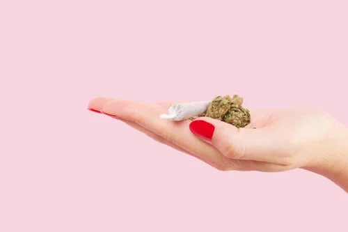 PC-Should-you-smoke-weed-with-your-kid-even-if-they’re-18_1-768x512.jpg
