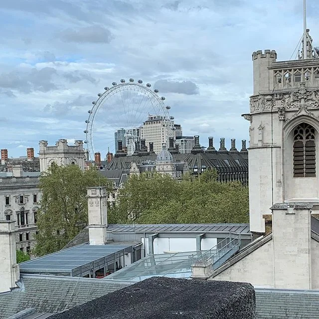 Current view from London 🧳 🏙