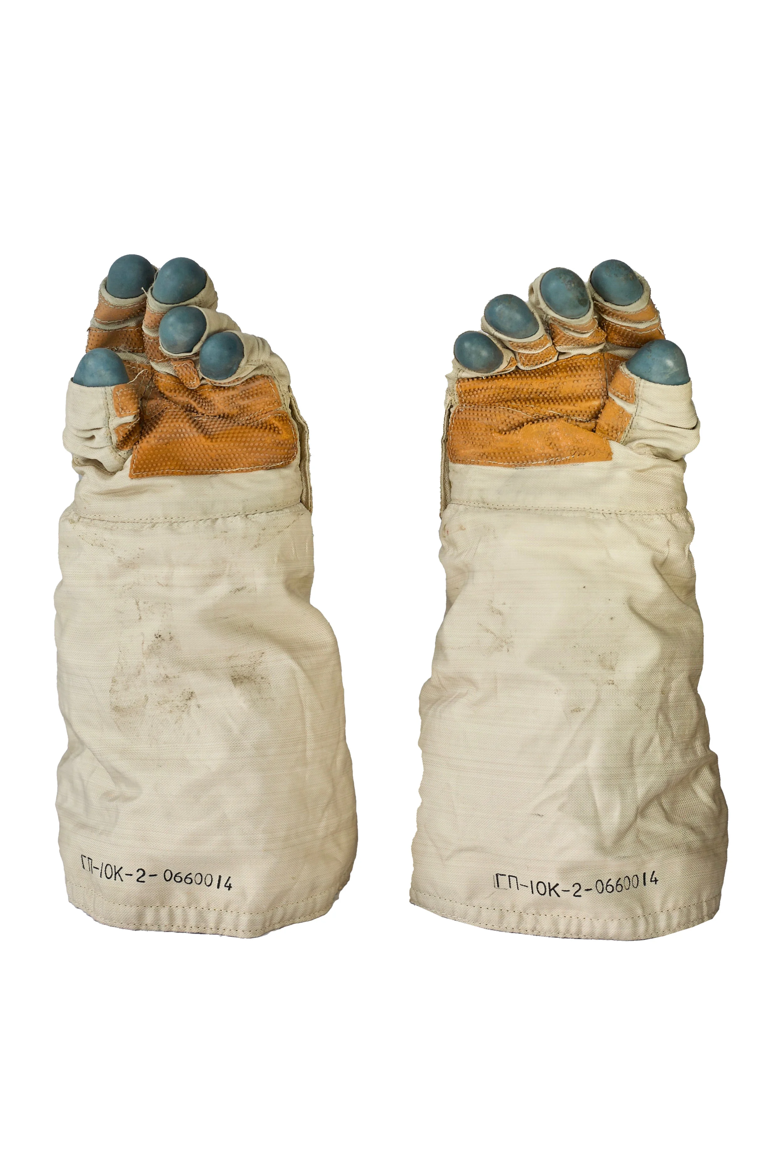 glove 4 (1).jpeg