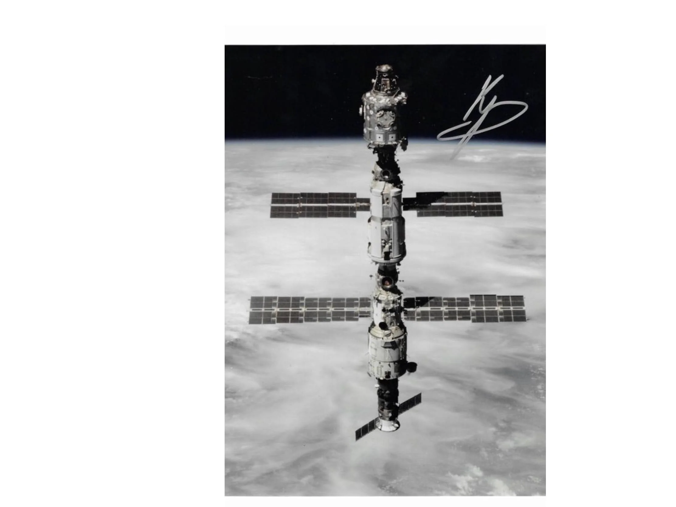  Russian Cosmonaut S. Krikalev Signed Early Photo of Mir Space Station and Soyuz Spacecraft