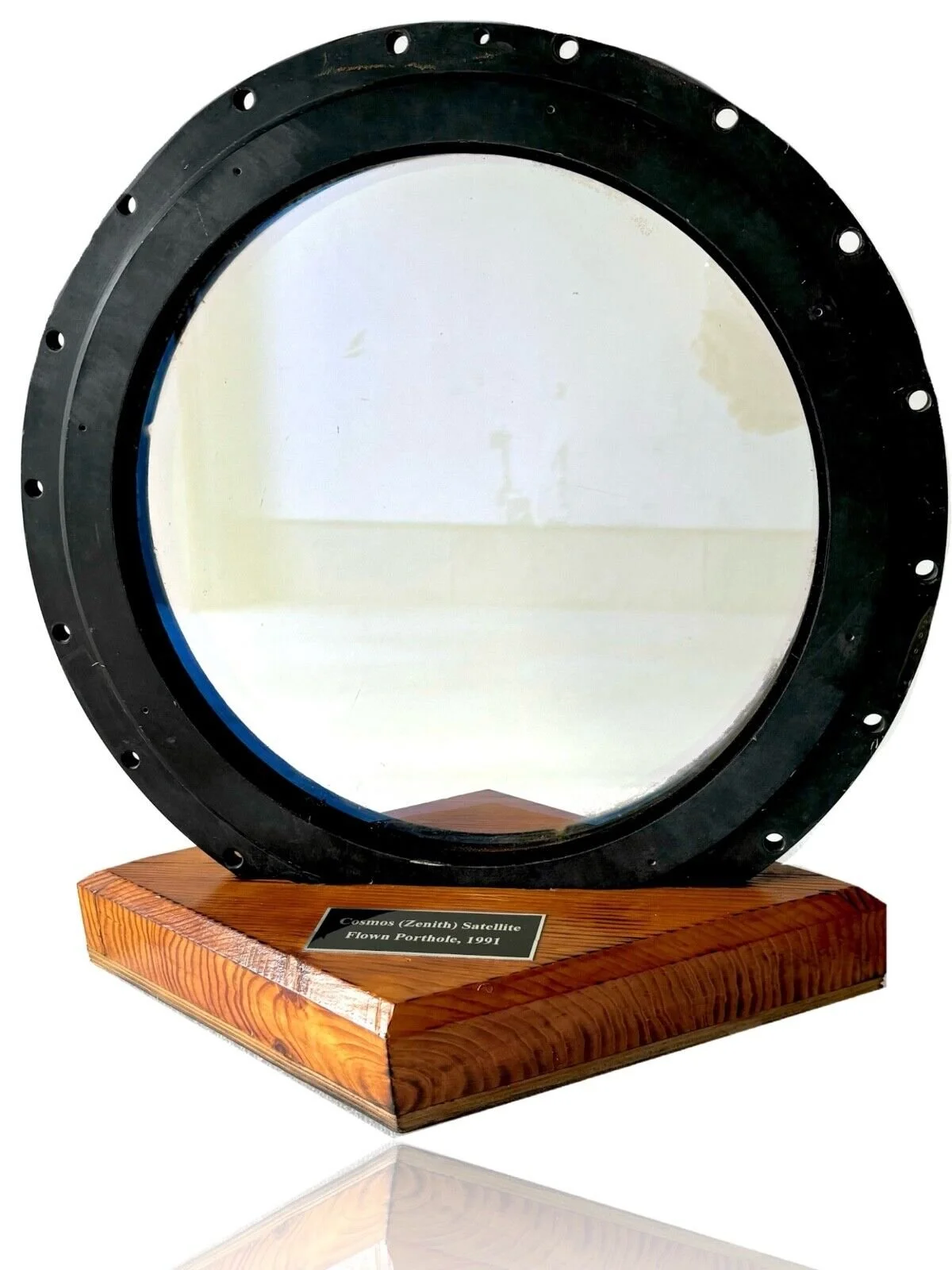 Soviet Reconnaissance Satellite COSMOS 2120 Zenit Flown Porthole 21” Diameter