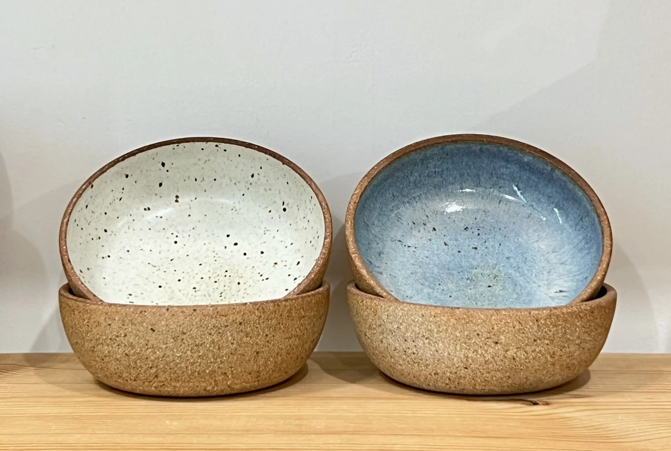 6 inch low bowls white and blue.jpg