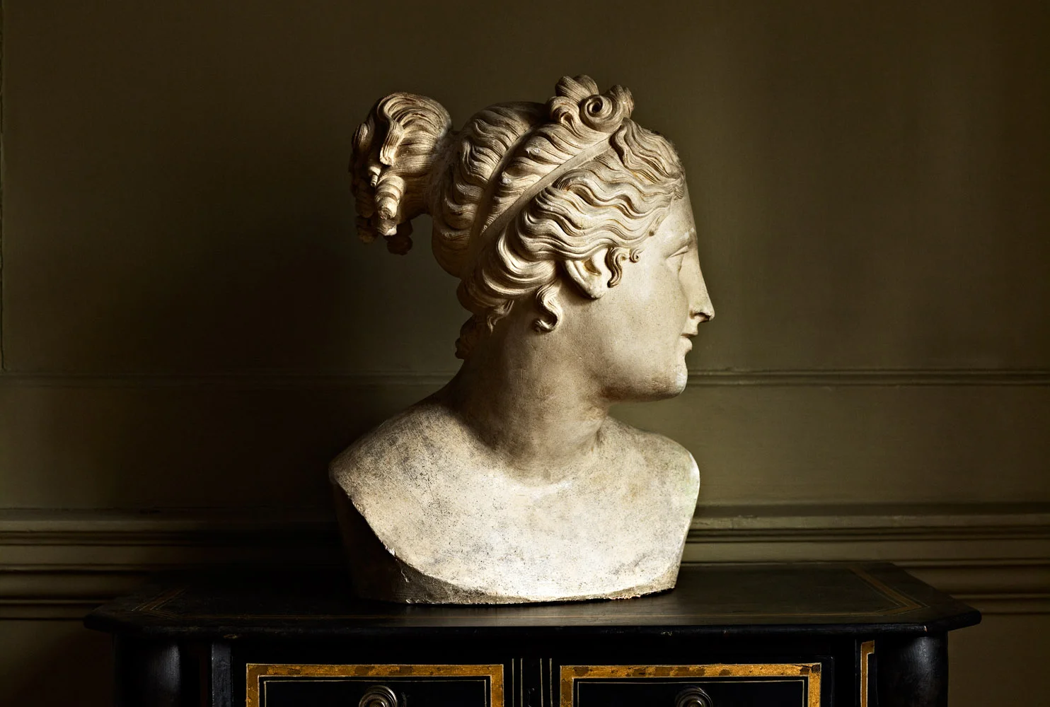 bust•max rollitt