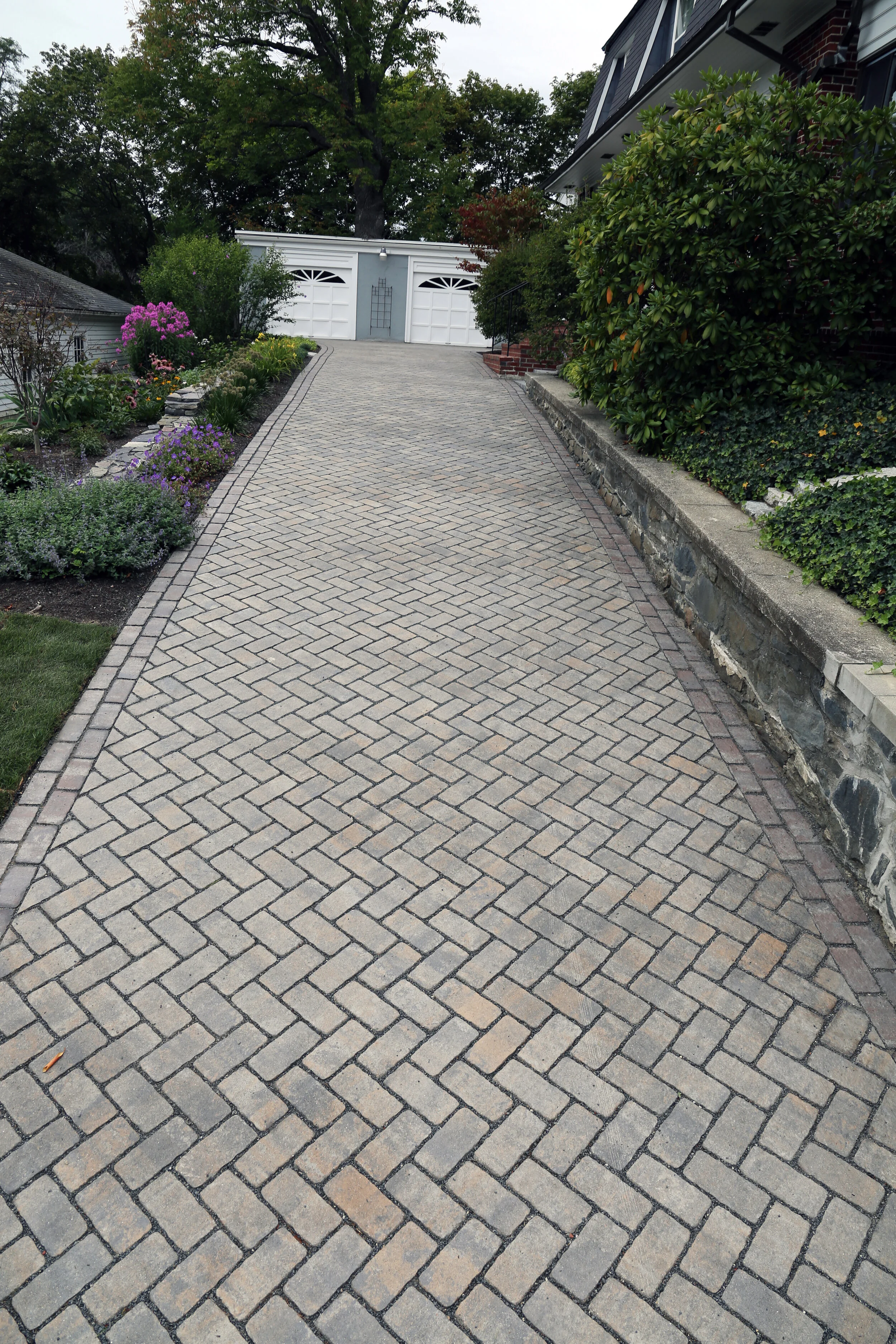  Genest Eastern Bay Meadow. Permeable Paver Driveway Portland Maine 
