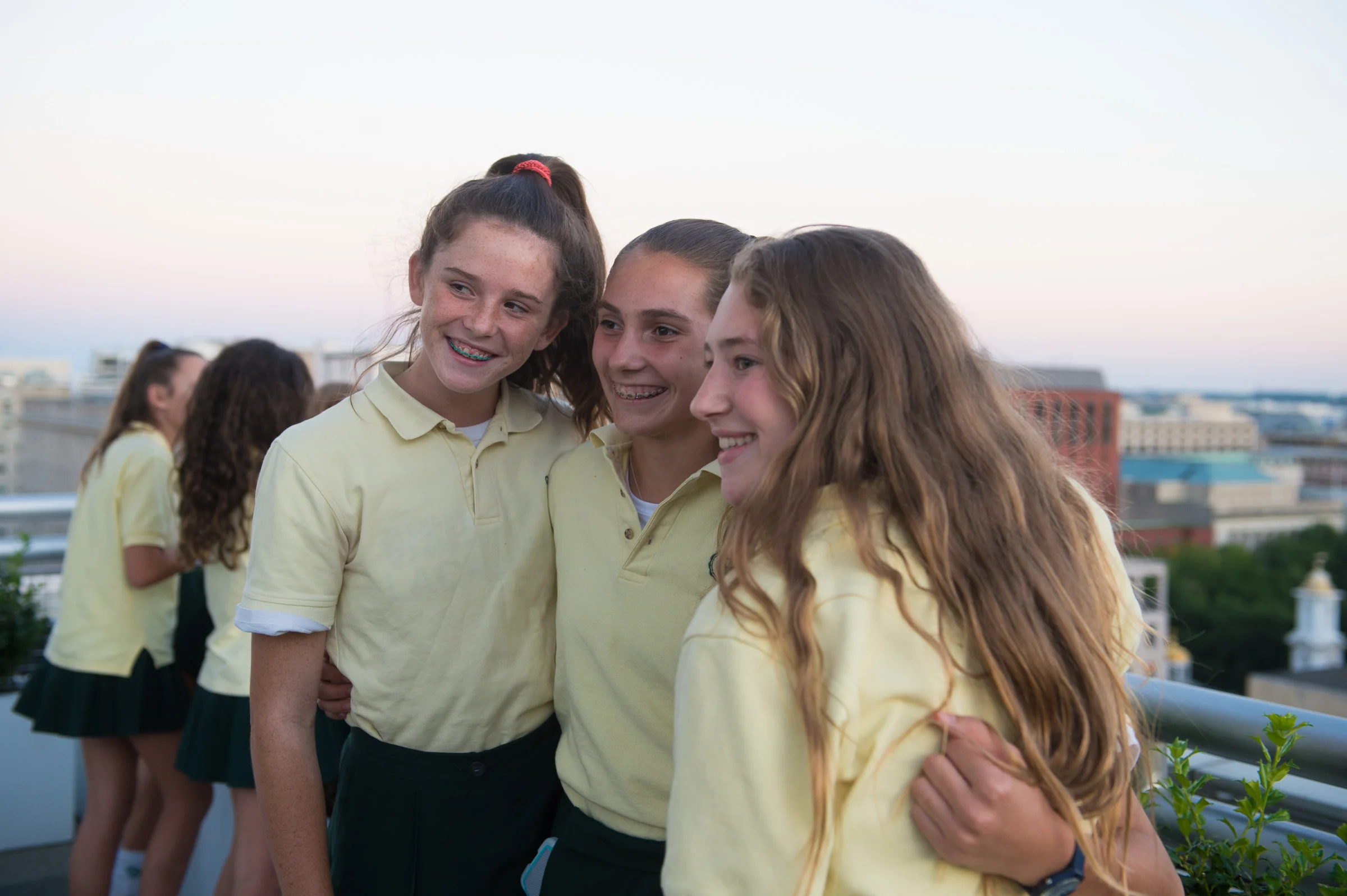 2017 0929 -- Think Pink with Visi students -- 0020.jpg