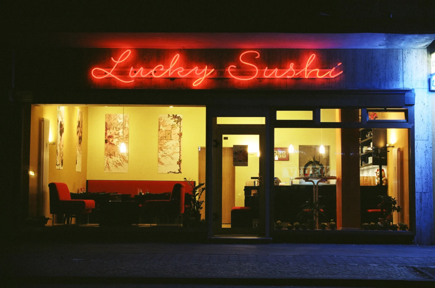  'Lucky Sushi', Bar design and realization, 2005 Independent student project ©Etta Dannemann