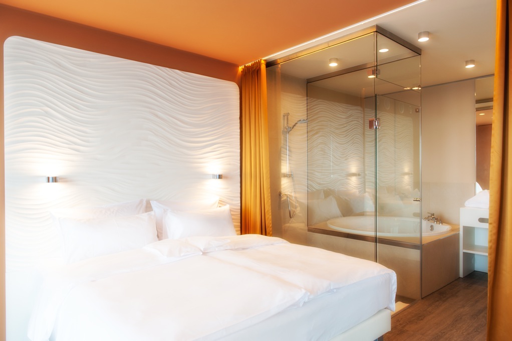A-ja hotel Warnemünde, concept, product development, project lead, @ dinnebier+blieske with Seeger Müller architects, 2013 www.lichtlicht.de , www.blieske.de Picture credits: a-ja Resort und Hotel GmbH